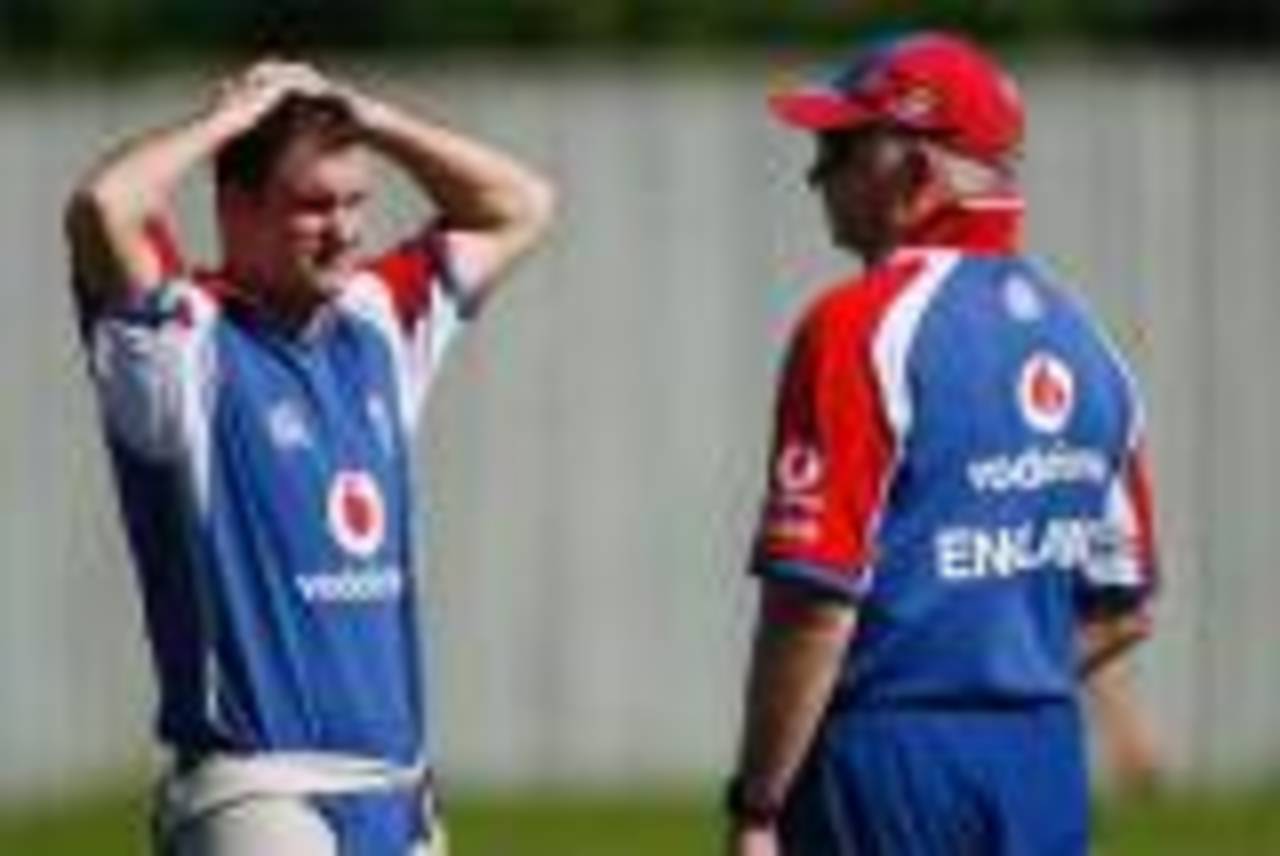 Brains trust: the thinktank of Andrew Strauss and Duncan Fletcher discuss strategies for England to try to play themselves back into the series, The Rose Bowl, 4 September 2006