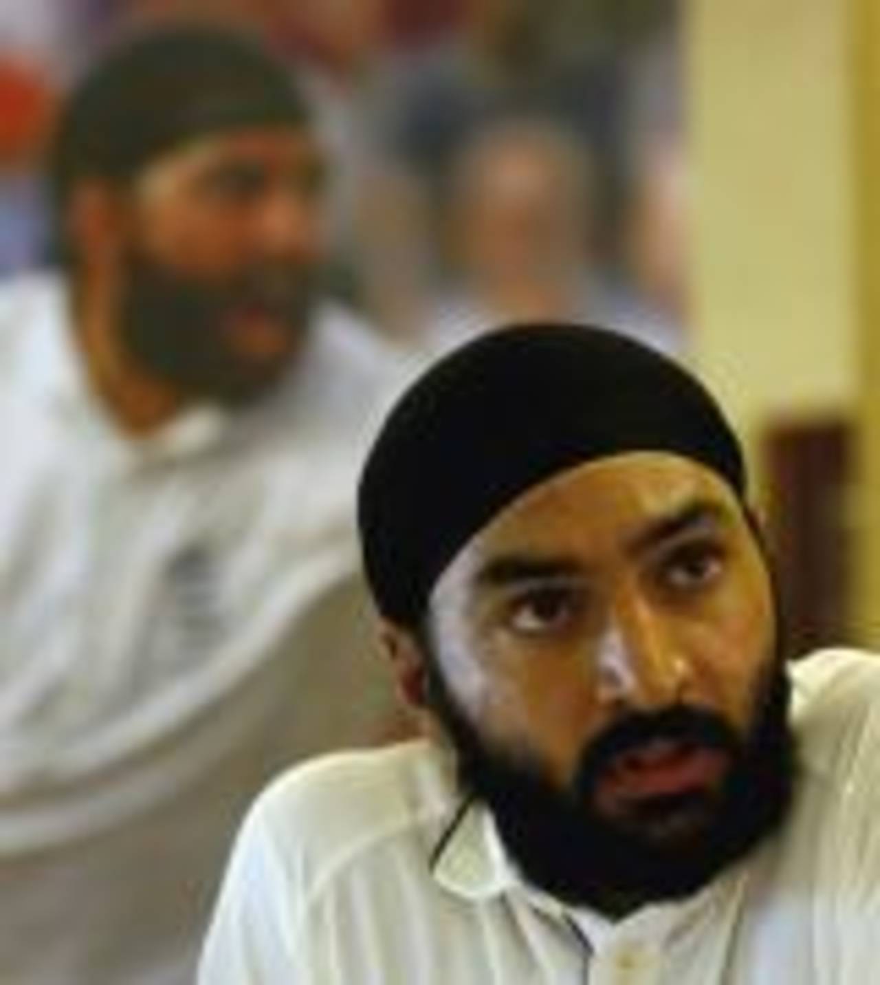 Monty Panesar answers questions at England's press conference in Sydney, November 5, 2006