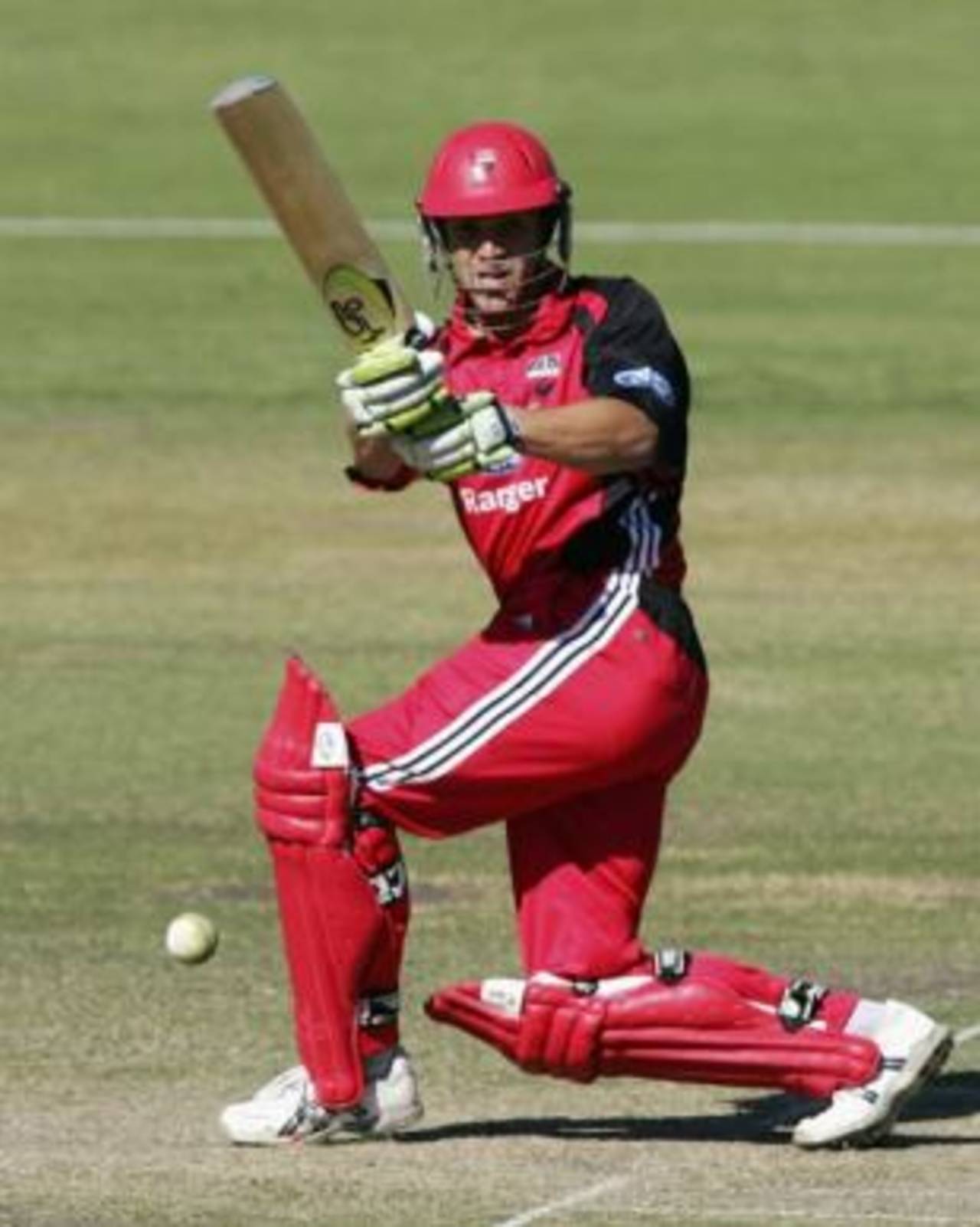 Graham Manou of South Australia bats during the Ford Ranger Cup match between South Australia and New South Wales at the Adelaide Oval, Adelaide, November 8 2006 