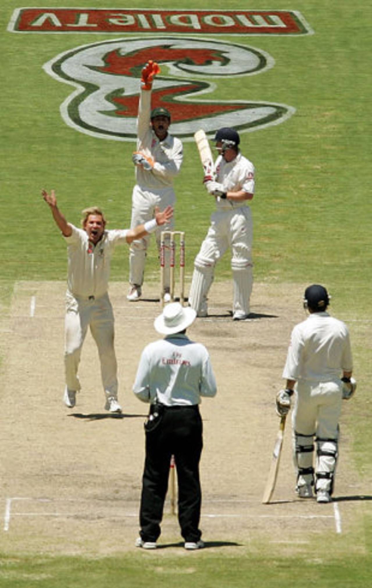 Shane Warne roars an appeal against Paul Collingwood which is turned down, Australia v England, 2nd Test, Adelaide, December 5, 2006