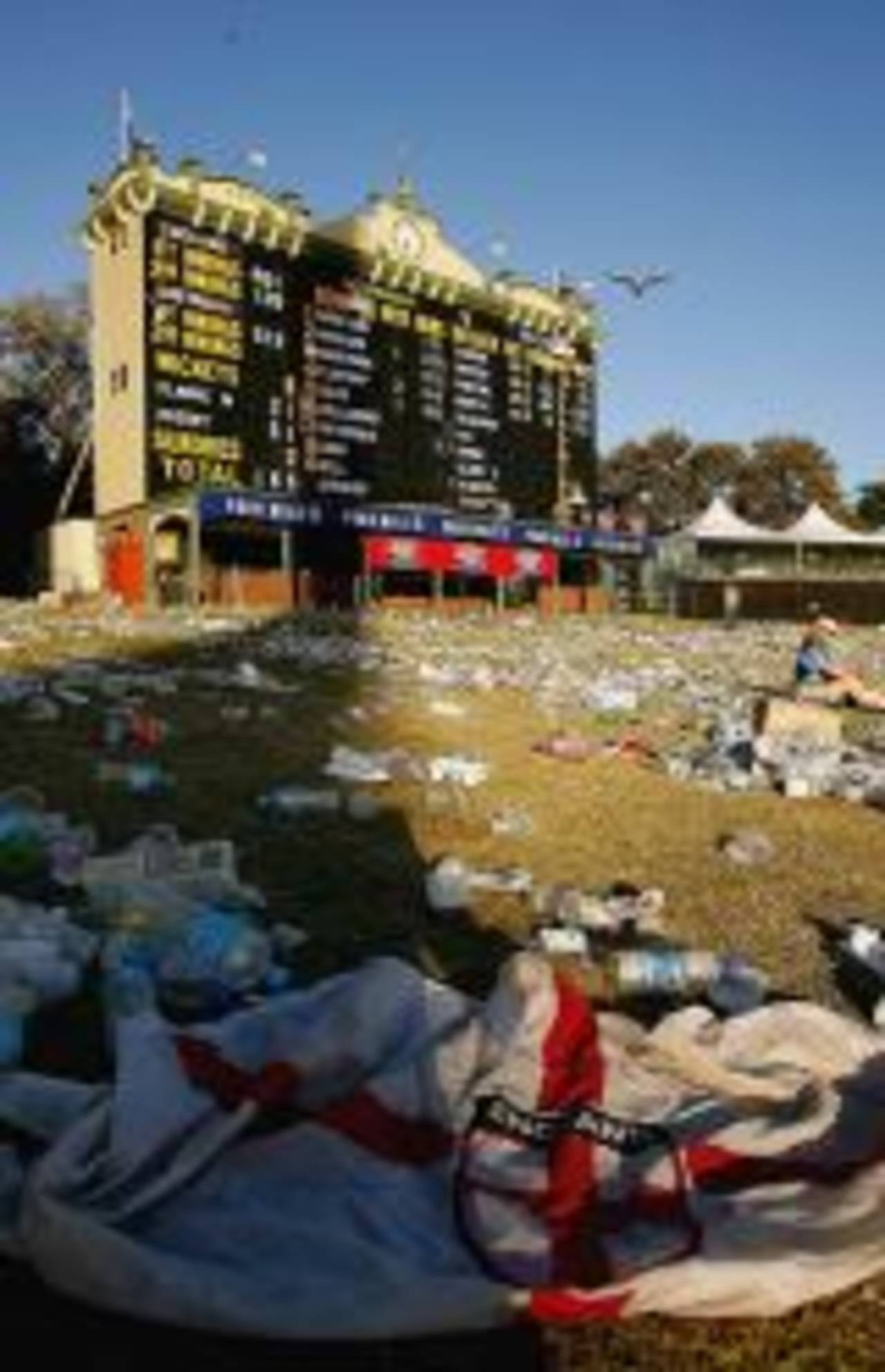 The hill in front of the scoreboard is deserted after the end of play, Australia v England, 2nd Test, Adelaide, December 5, 2006