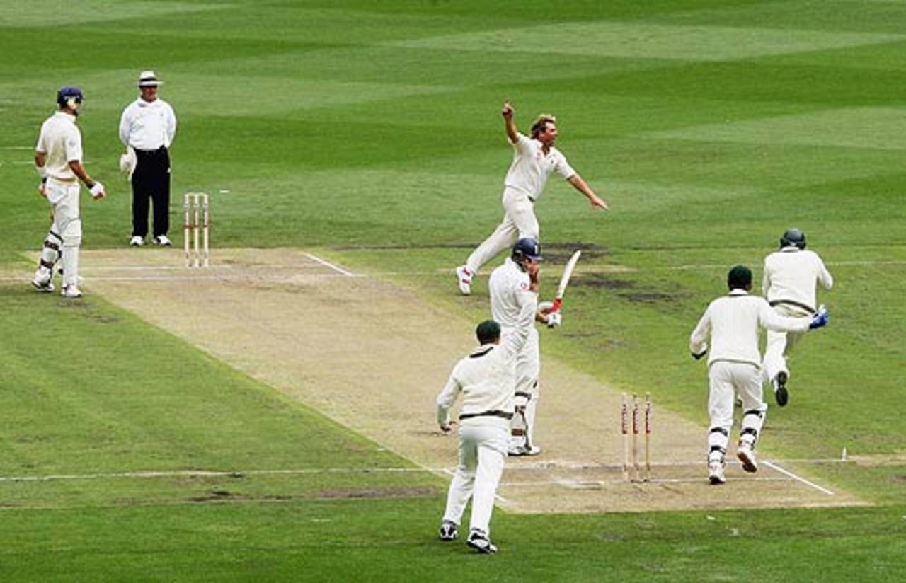 The moment: Shane Warne bowls Andrew Strauss to become the first man to reach 700 Test wickets, Australia v England, 4th Test, Melbourne, December 26, 2006