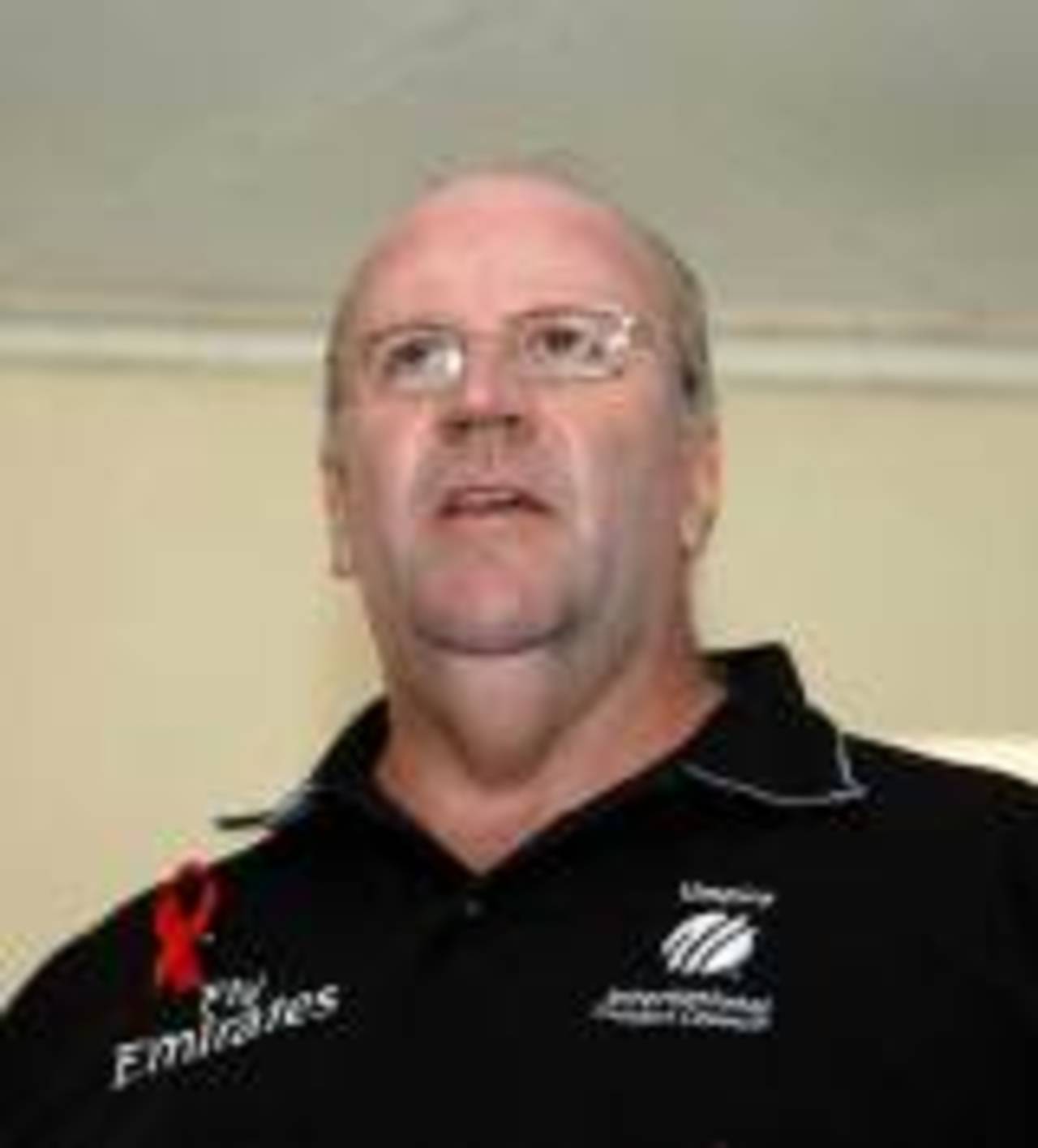 Darrell Hair answers questions about his move to sue the ICC and PCB, Nairobi, February 7, 2007