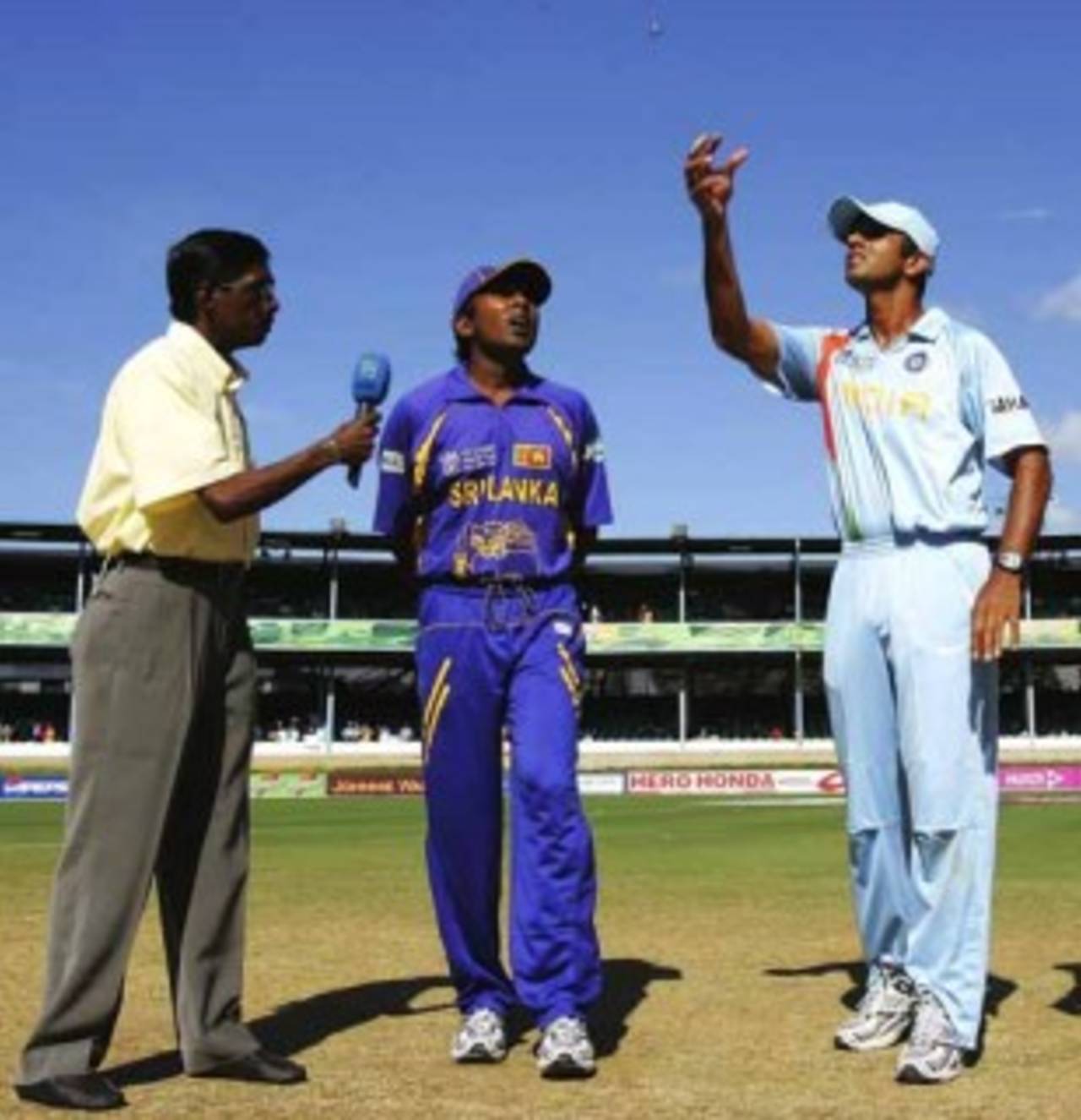 Rahul Dravid tosses the coin as Mahela Jayawardene looks on, India v Sri Lanka, Group B, Trinidad, March 23, 2007