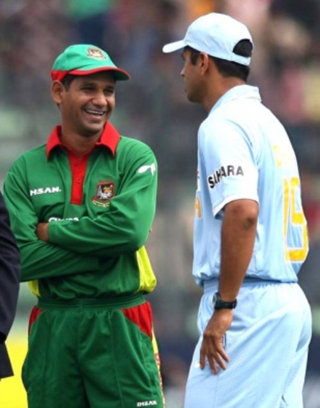 Rahul Dravid and Habibul Bashar wait for the toss to happen, Bangladesh v India, 1st ODI, Mirpur, May 10, 2007