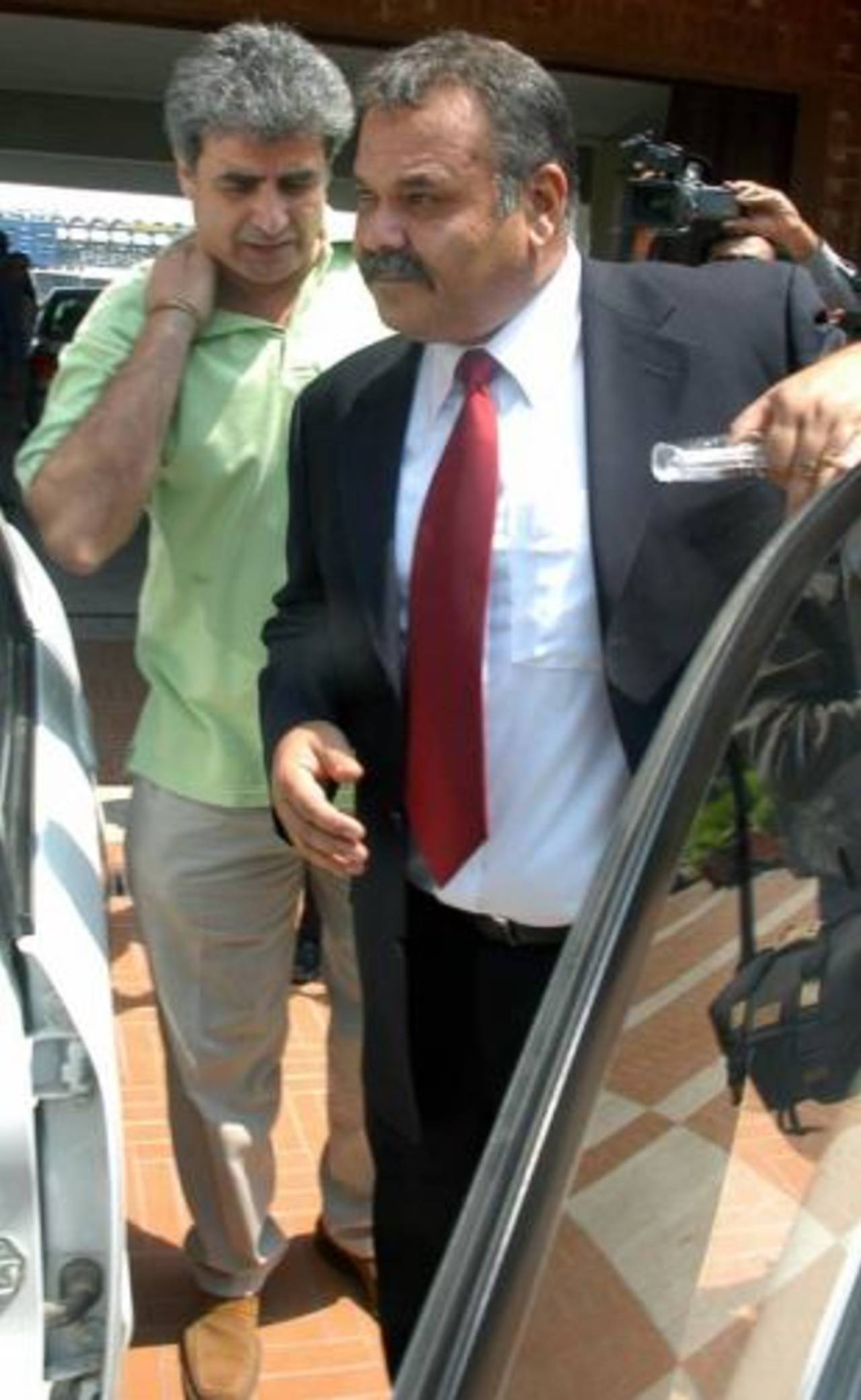 Dav Whatmore departs after being interviewed for the Pakistan coaching job, Lahore, June 21, 2007