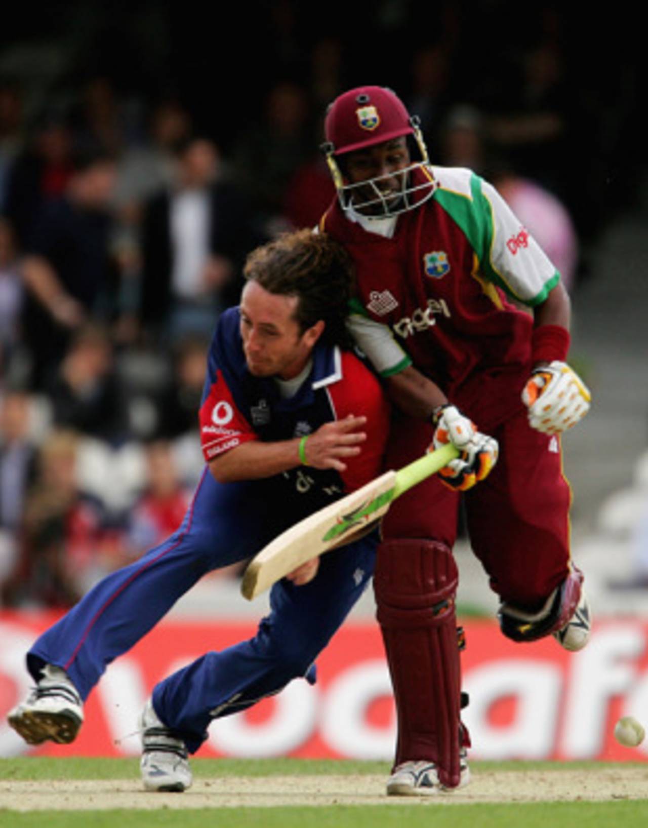 It's a knock-out: Ryan Sidebottom and Dwayne Bravo collide mid pitch, England v West Indies, Twenty20, The Oval, June 29, 2007