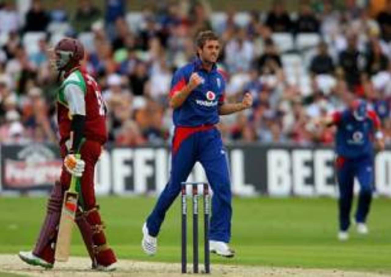 Liam Plunkett has Marlon Samuels caught behind, England v West Indies, 3rd ODI, Trent Bridge, July 7, 2007