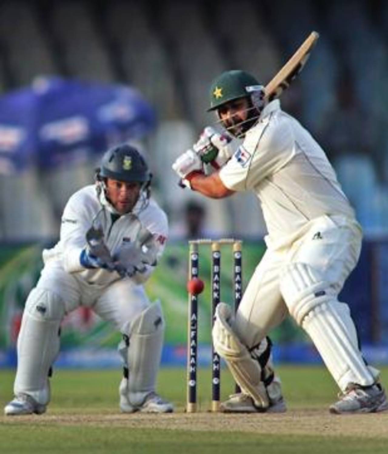 Inzamam-ul-Haq gets in position to cut, Pakistan v South Africa, 2nd Test, Lahore, 2nd day, October 9, 2007