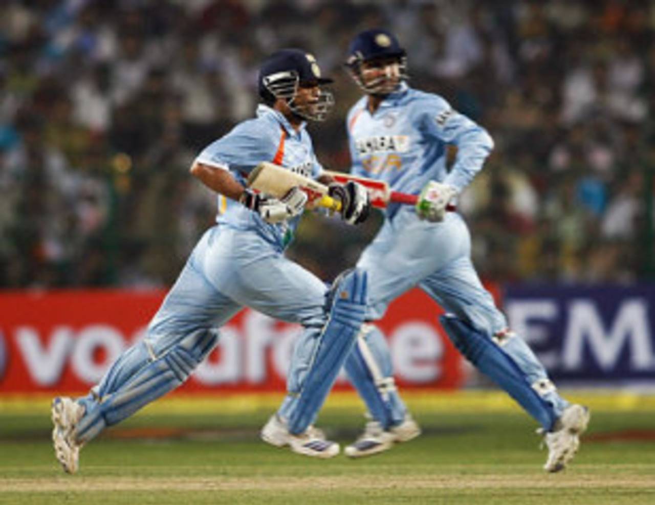 Sachin Tendulkar and Virender Sehwag take a single, India v Pakistan, 4th ODI, Gwalior, November 15, 2007