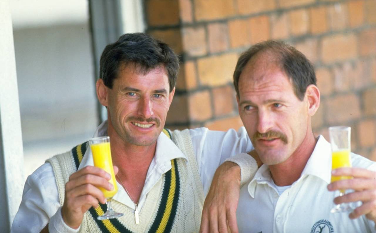 Richard Hadlee and Clive Rice celebrate a Nottinghamshire victory, September 6, 1987