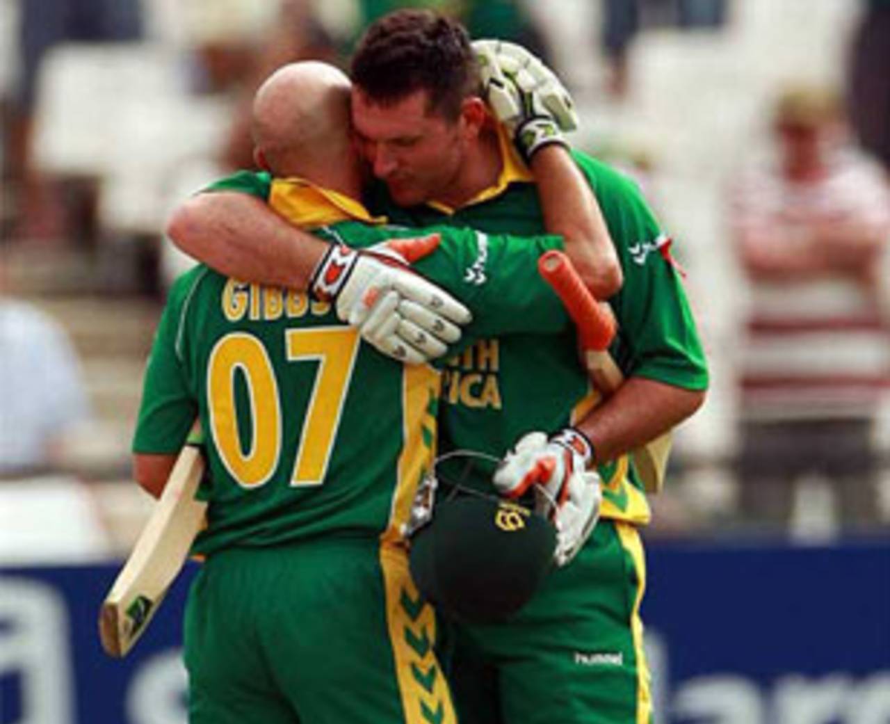 Graeme Smith congratulates Herschelle Gibbs during his blazing knock, South Africa v New Zealand, 3rd ODI, Cape Town, December 2, 2007
