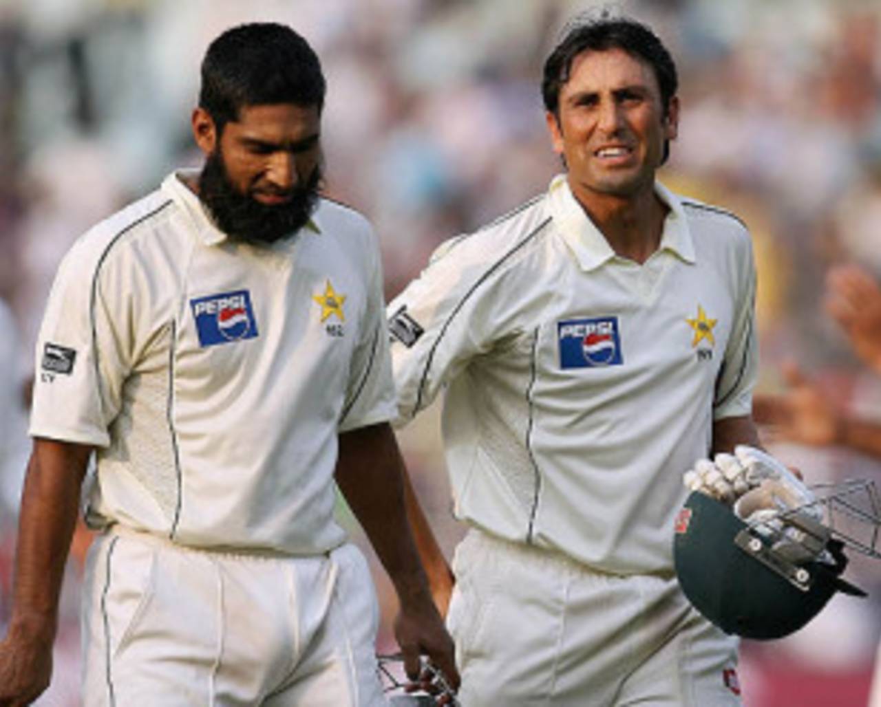 The PCB has sacked ex-captains Mohammad Yousuf and Younis Khan from all formats of the international game&nbsp;&nbsp;&bull;&nbsp;&nbsp;AFP