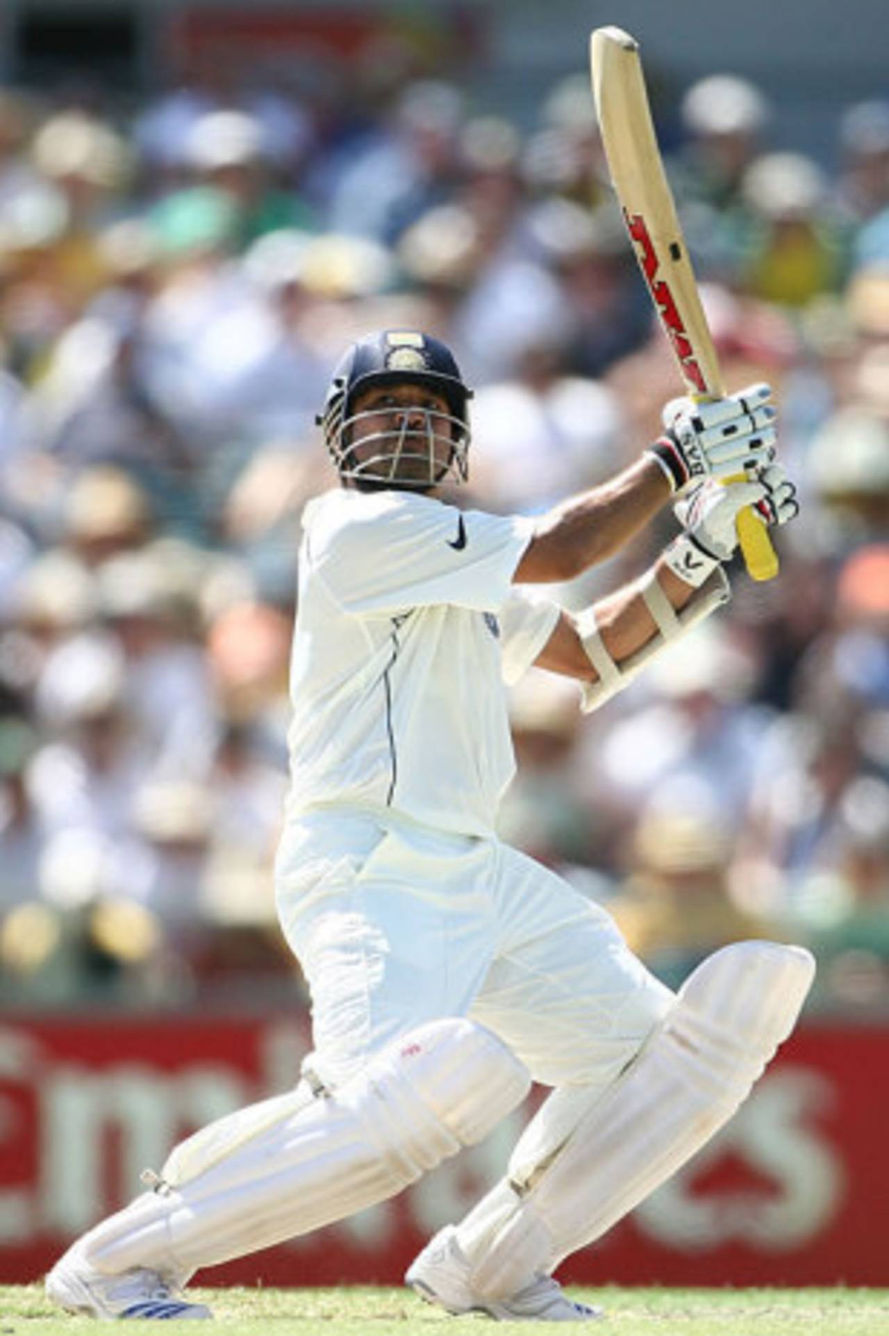 Sachin Tendulkar plays the upper cut during his 71, Australia v India, 3rd Test, Perth, 1st day, January 16, 2008