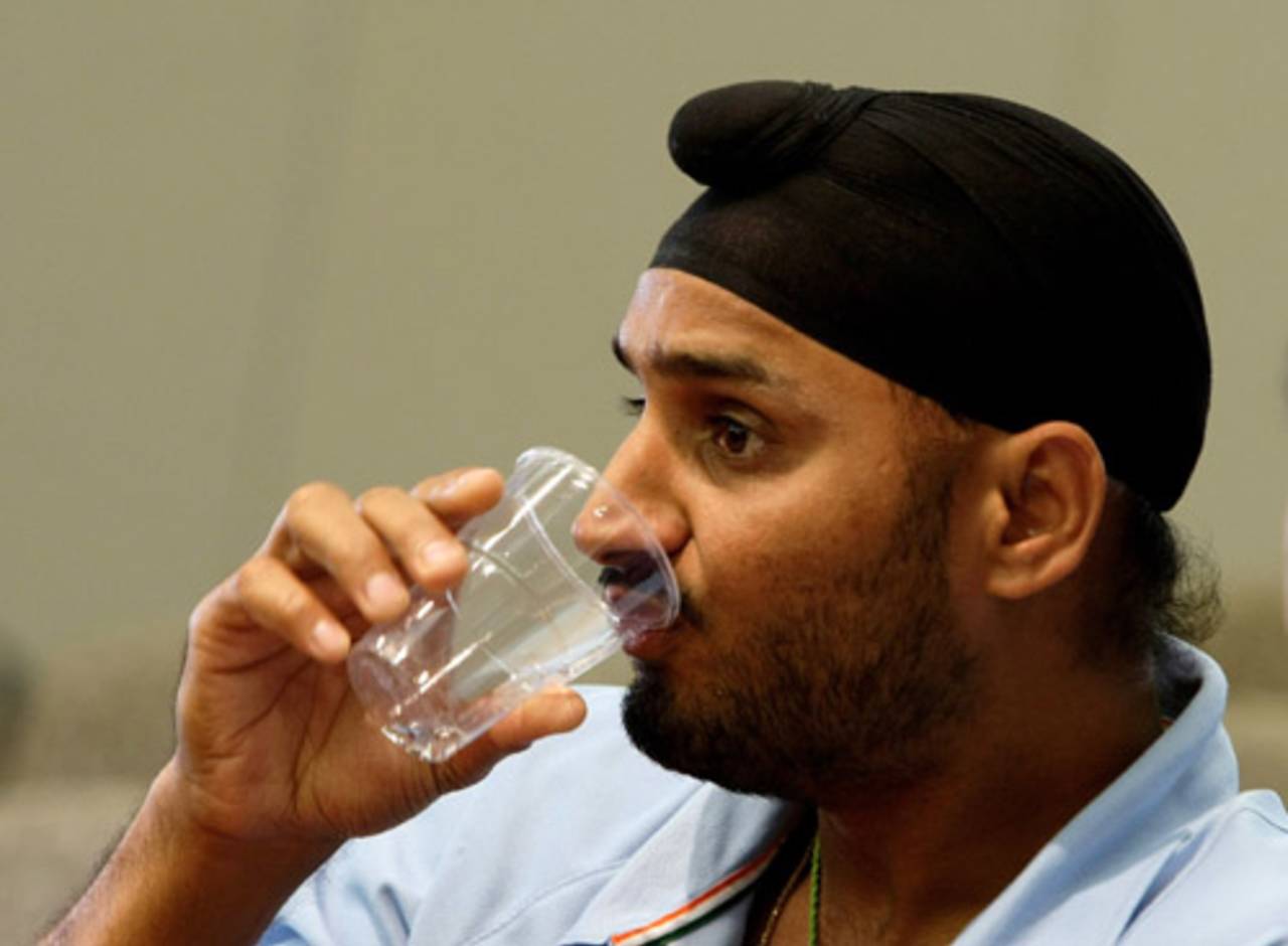 Harbhajan Singh waits for his appeal against racism charges to begin, Adelaide, January 29, 2008 