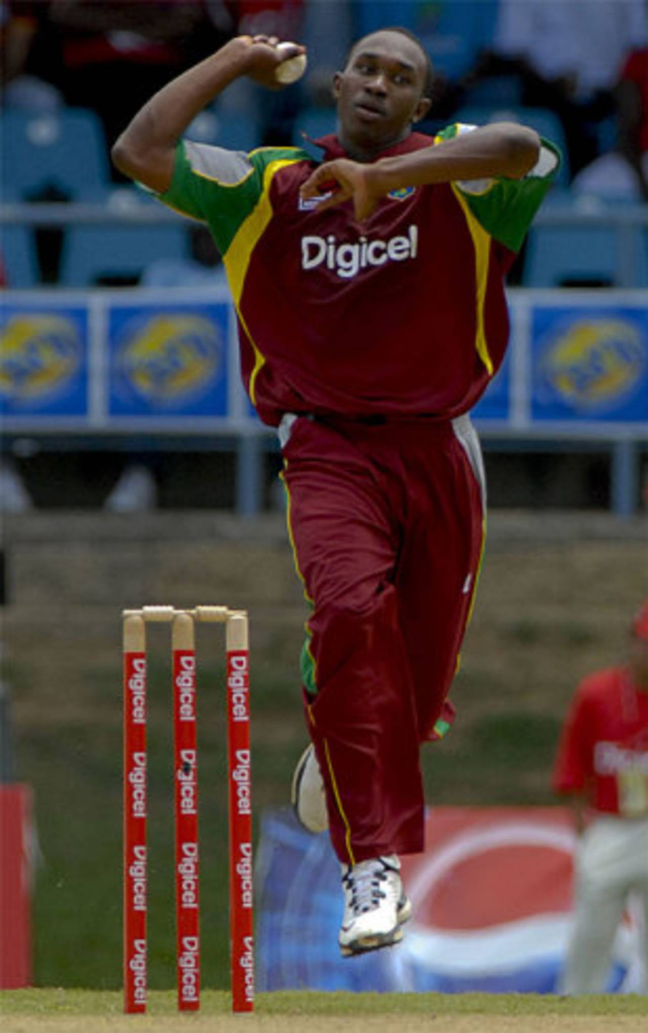Dwayne Bravo grabbed 4 for 32, West Indies v Sri Lanka, 1st ODI, Trinidad, April 10, 2008
