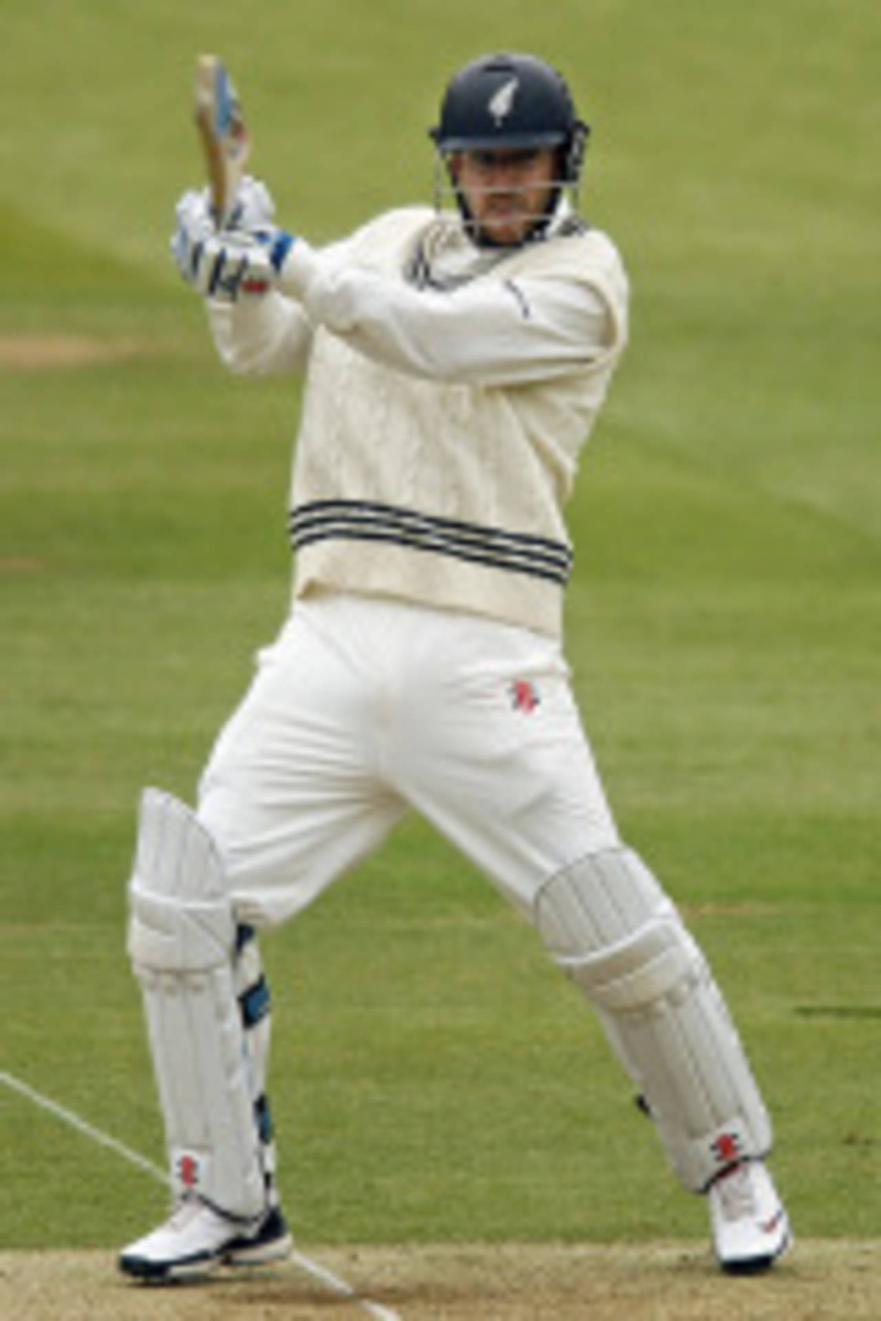 Daniel Vettori cuts fiercely during his 48, England v New Zealand, 1st Test, Lord's, 2nd day, May 16, 2008