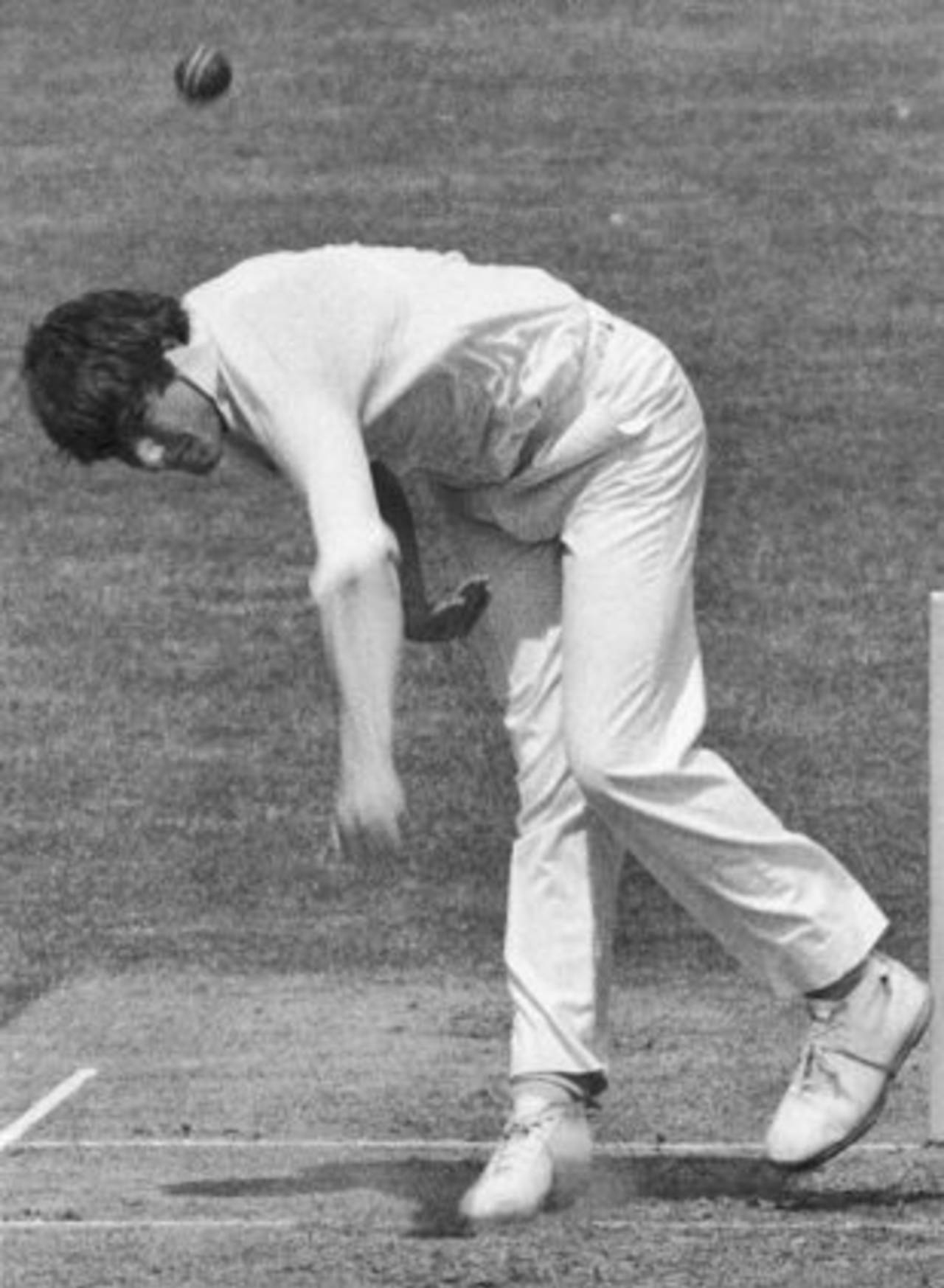 David Thomas in action for Surrey, June 6, 1978