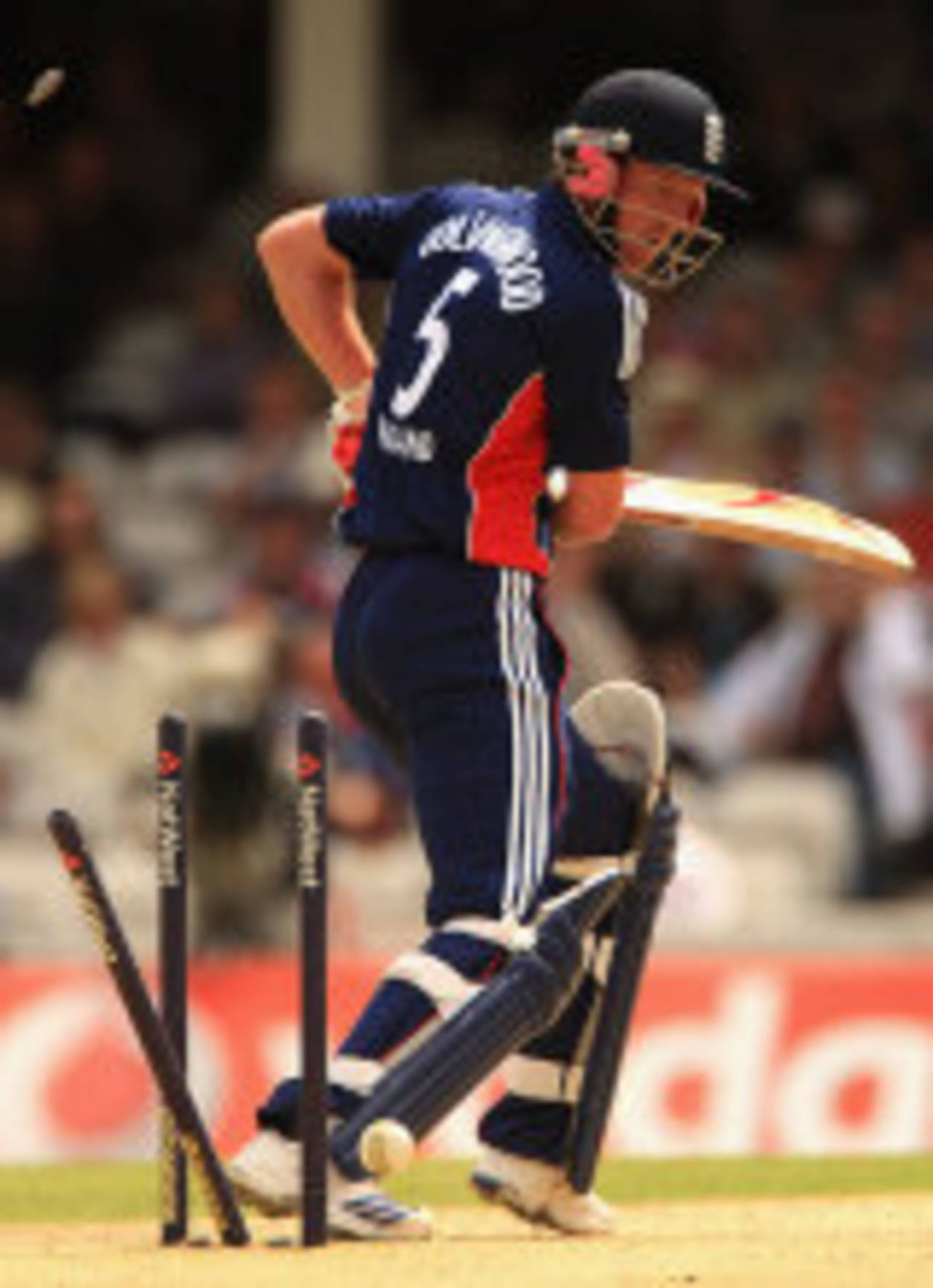 Paul Collingwood inside-edges Tim Southee onto his middle stump, England v New Zealand, 4th ODI, The Oval, June 25, 2008