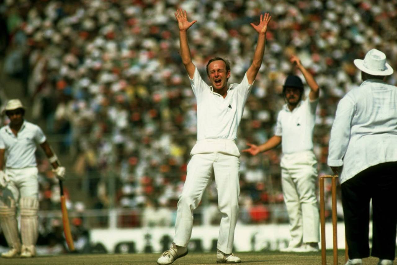 Joy in the morning: Underwood on the tour of India in 1981&nbsp;&nbsp;&bull;&nbsp;&nbsp;Adrian Murrell/Getty Images