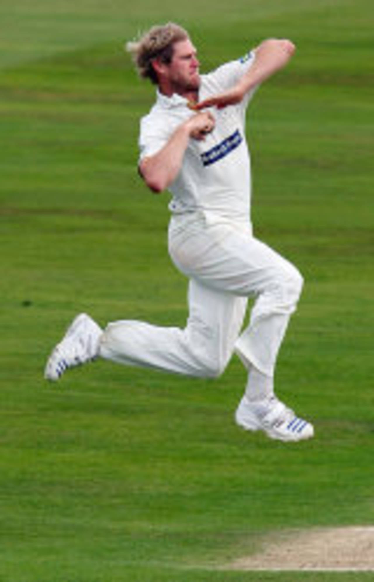 Matthew Hoggard flies up to the crease for Yorkshire, Nottinghamshire v Yorkshire, County Championship, Trent Bridge, July 24, 2008