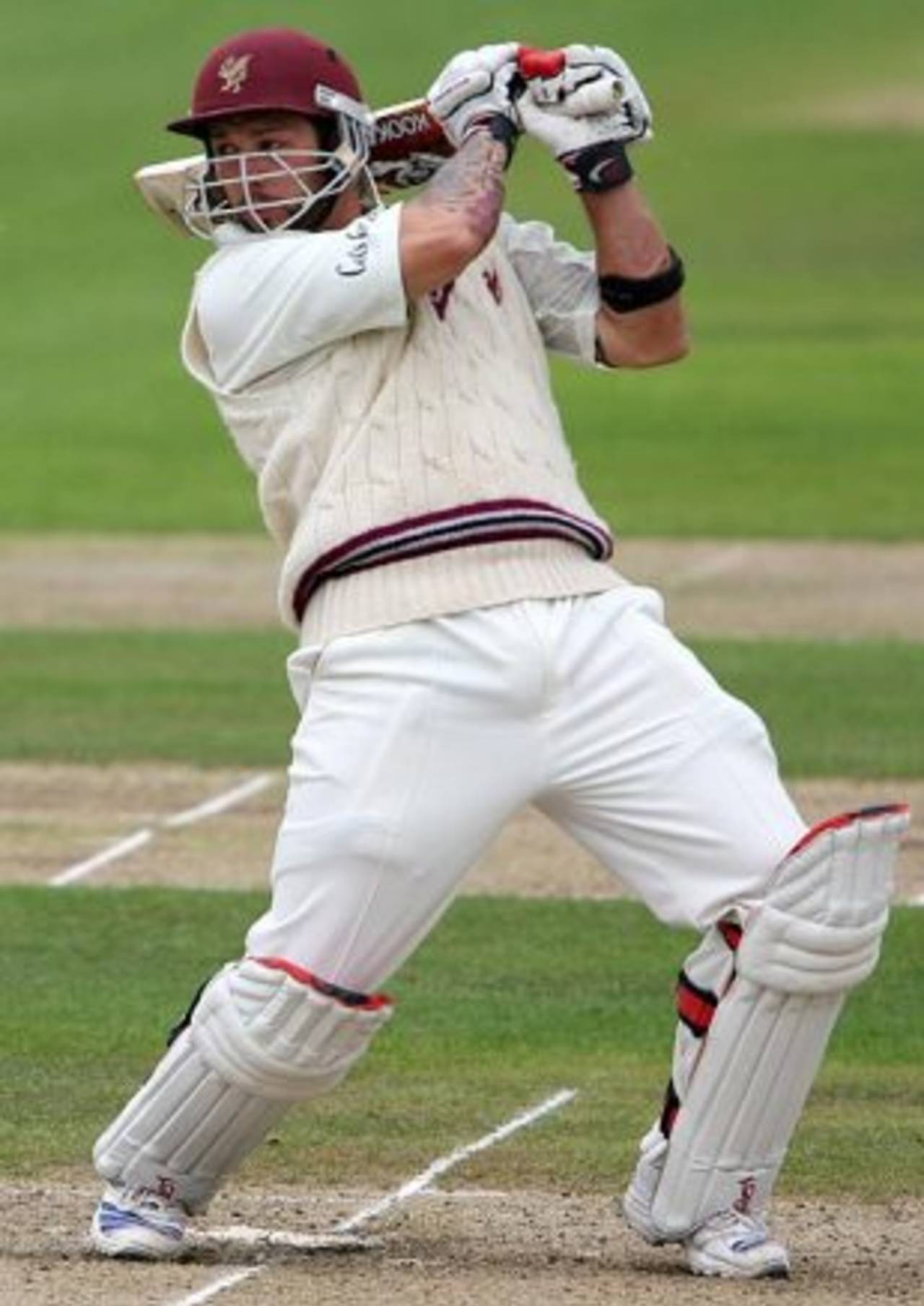 Peter Trego cuts loose on his way to 86, Nottinghamshire v Somerset, Nottingham, September 4, 2008