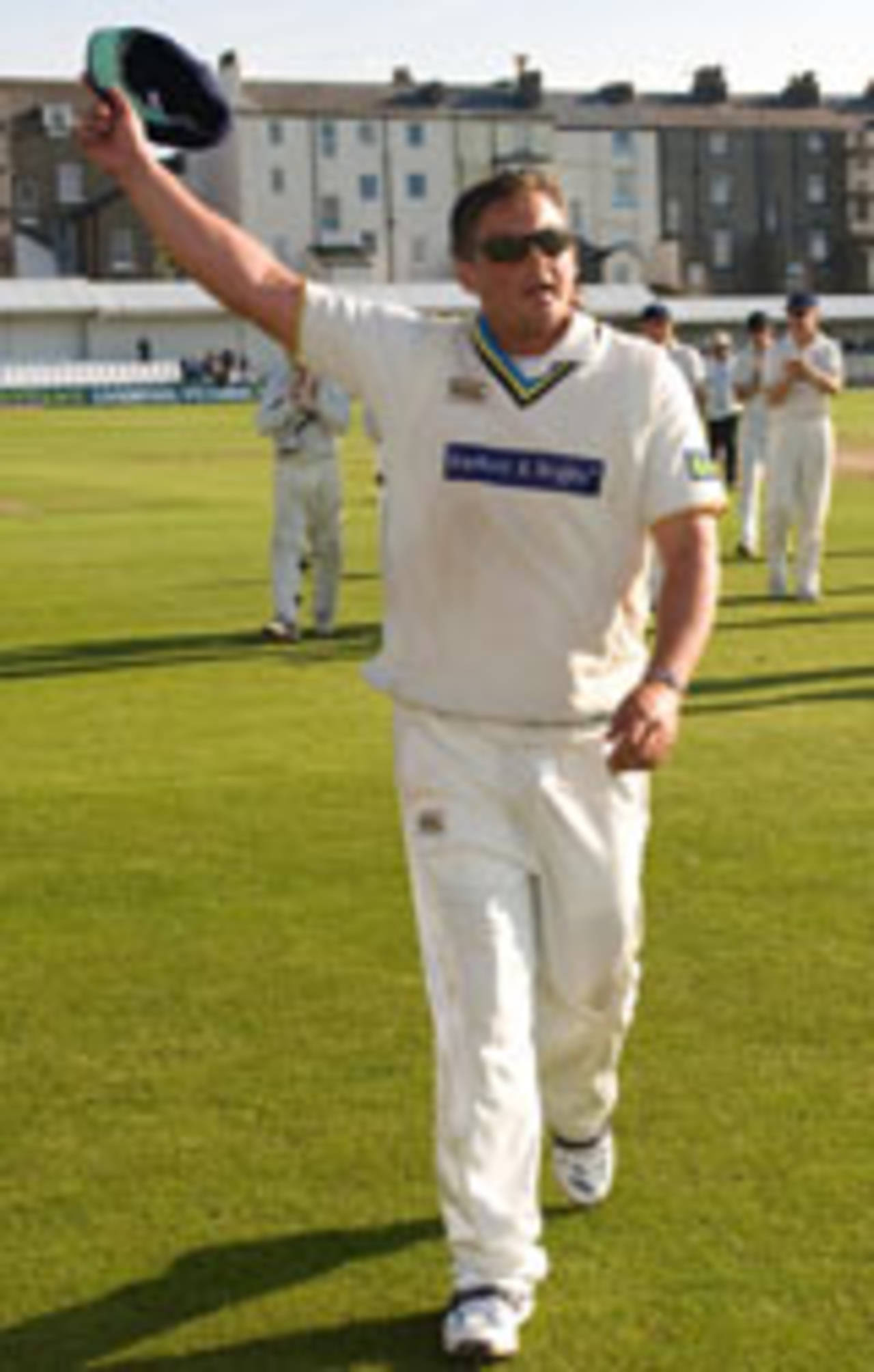 Darren Gough waves farewell to the home crowd at the end of his final first-class match, Yorkshire v Somerset, Scarborough, September 20, 2008