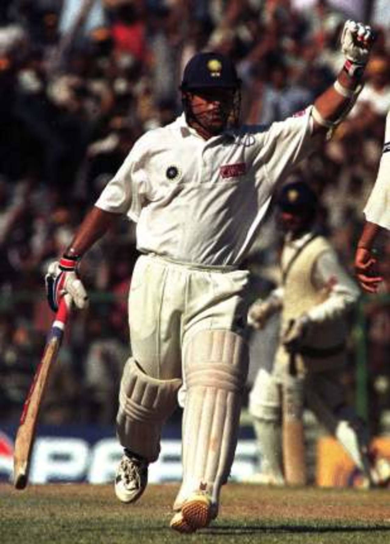 Sachin Tendulkar, hampered by a bad back, reaches his hundred, India v Pakistan, 1st Test, Chennai, January 28-31, 1999
