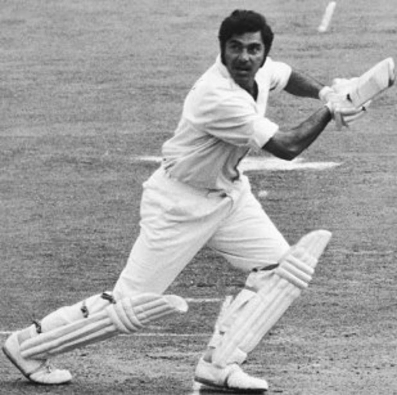 Farokh Engineer plays a cut shot, England v India, 3rd Test, The Oval, 3rd day, August 21, 1971