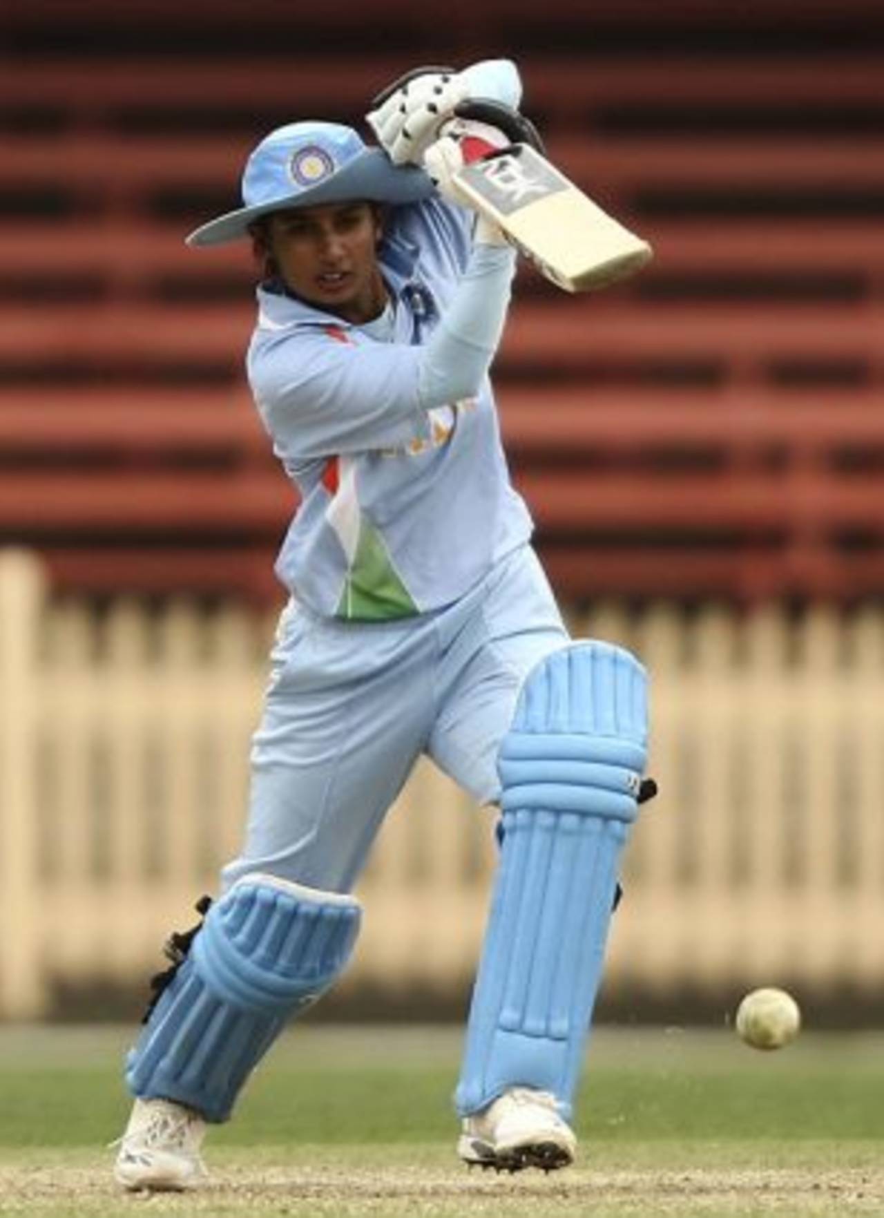 Mithali Raj drives on the up, Australia Women v India Women, 3rd ODI, Sydney, November 5, 2008