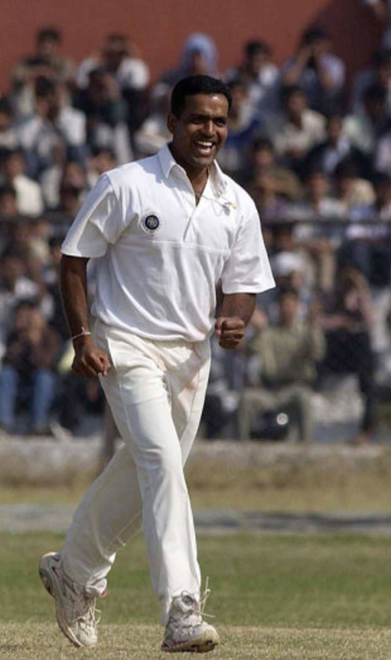 Sunil Joshi completed the double of 5000 runs and 500 wickets in first-class cricket&nbsp;&nbsp;&bull;&nbsp;&nbsp;Getty Images