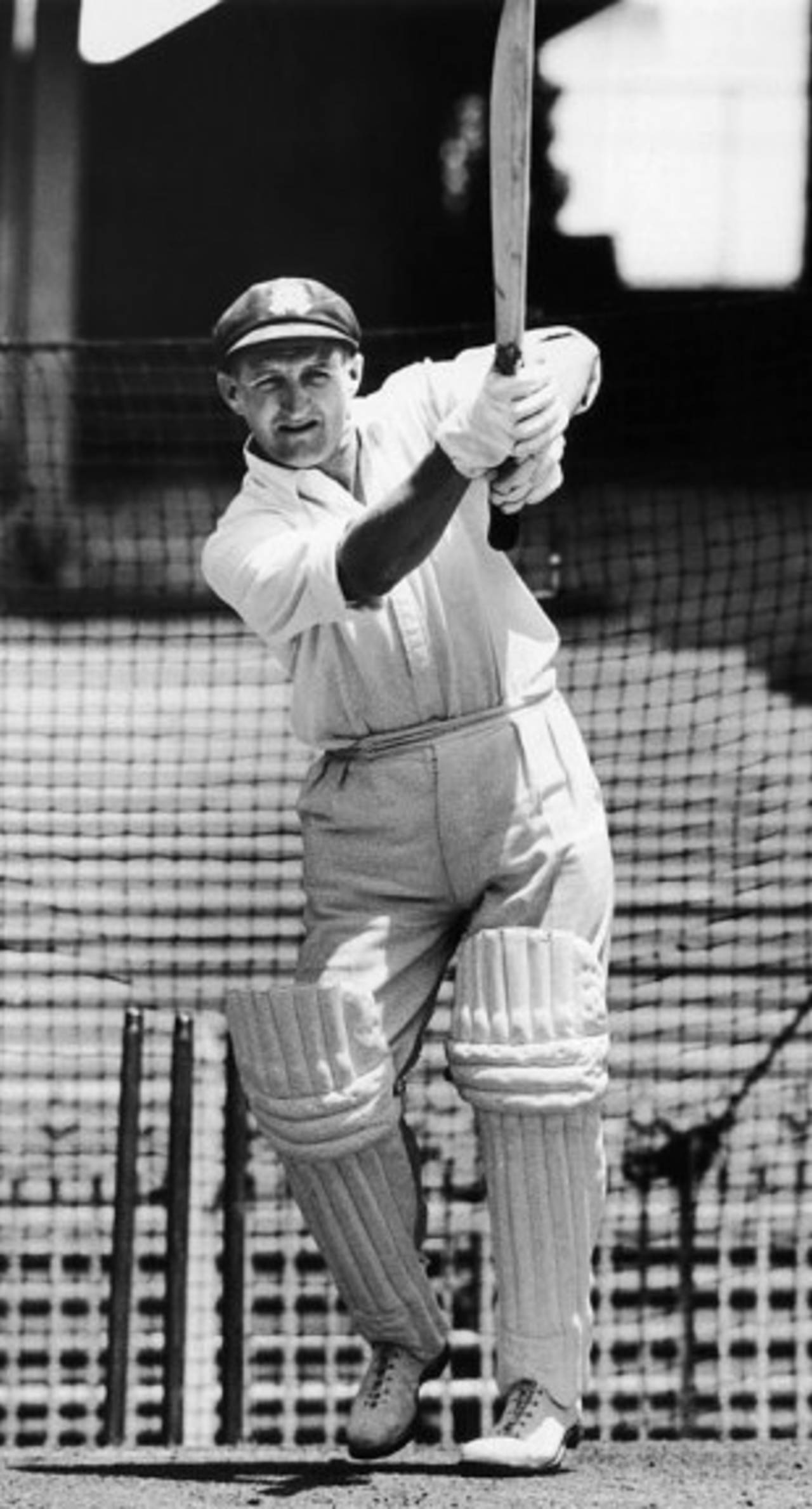 Les Favell bats in the nets before making his Test debut, Brisbane, November 25, 1954