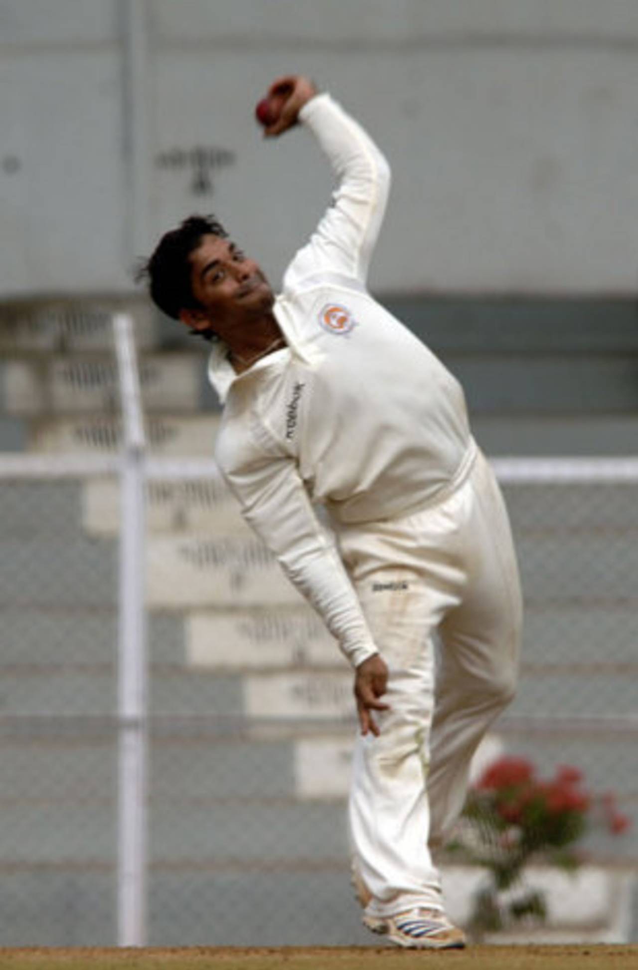 Rajesh Pawar is one of a bunch of players to have been no-balled for suspect actions this season&nbsp;&nbsp;&bull;&nbsp;&nbsp;ESPNcricinfo Ltd