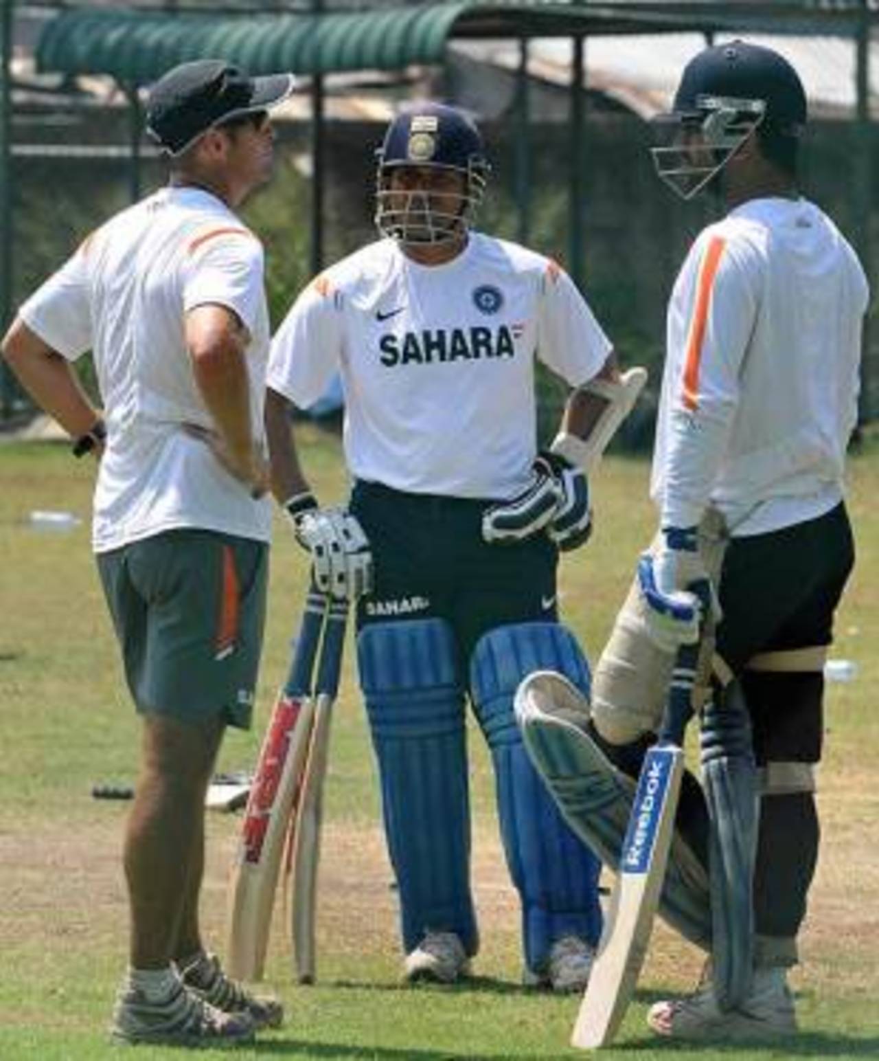 Gary Kirsten, Sachin Tendulkar and Mahendra Singh Dhoni brainstorm at the nets, R Premadasa, Colombo, February 7, 2009