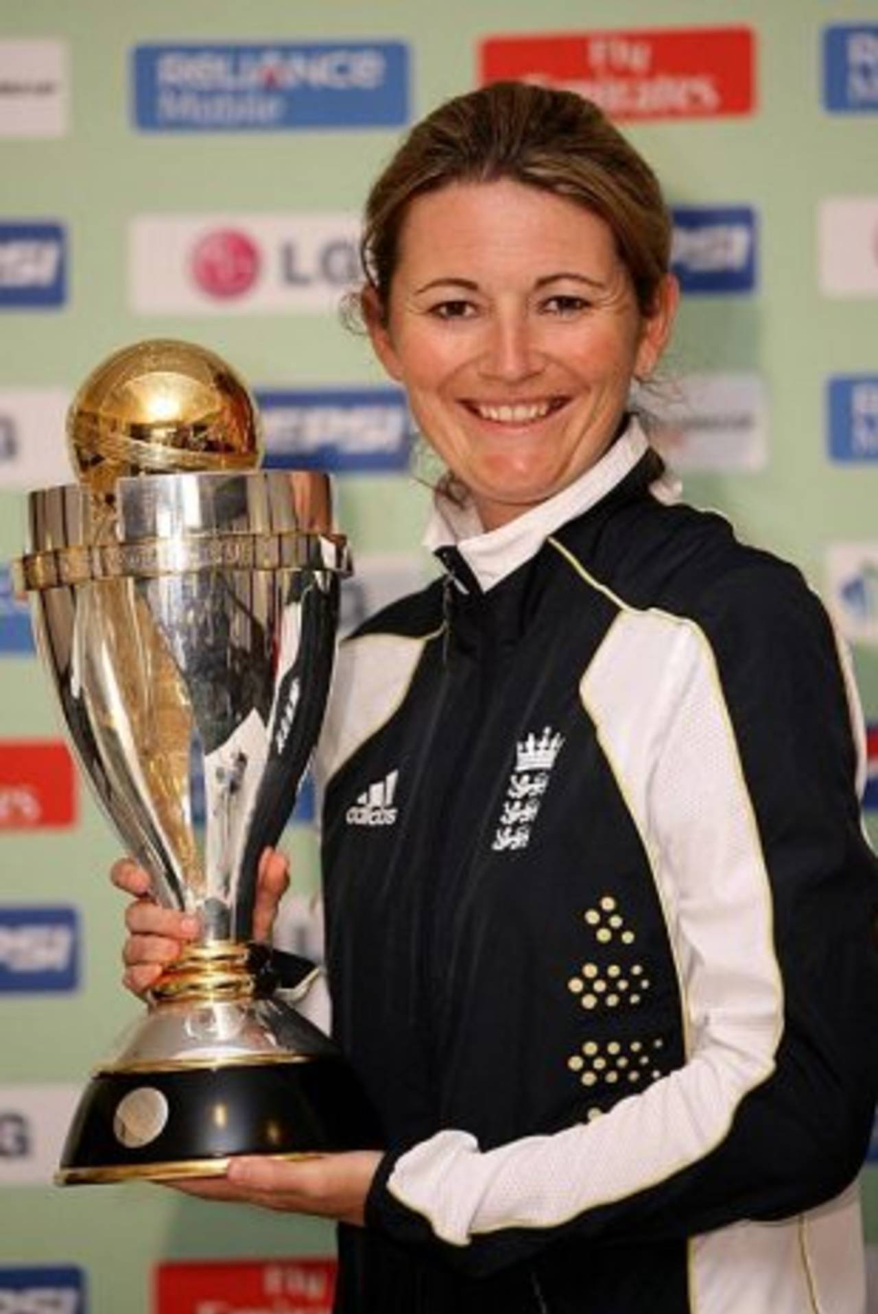 Charlotte Edwards with the women's World Cup, Sydney, March 3, 2009