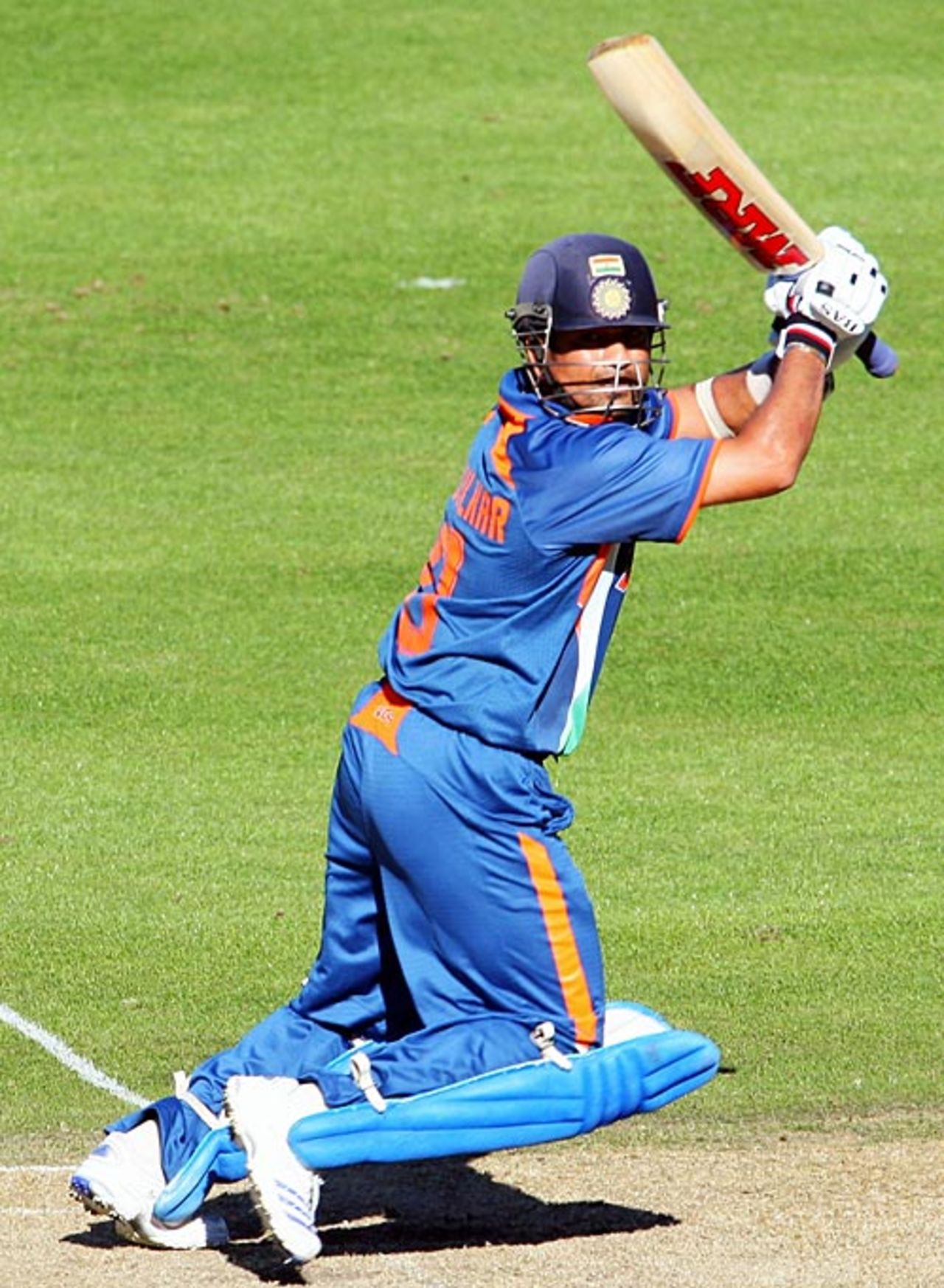 Sachin Tendulkar plays through the off side, New Zealand v India, 3rd ODI, Christchurch, March 8, 2009