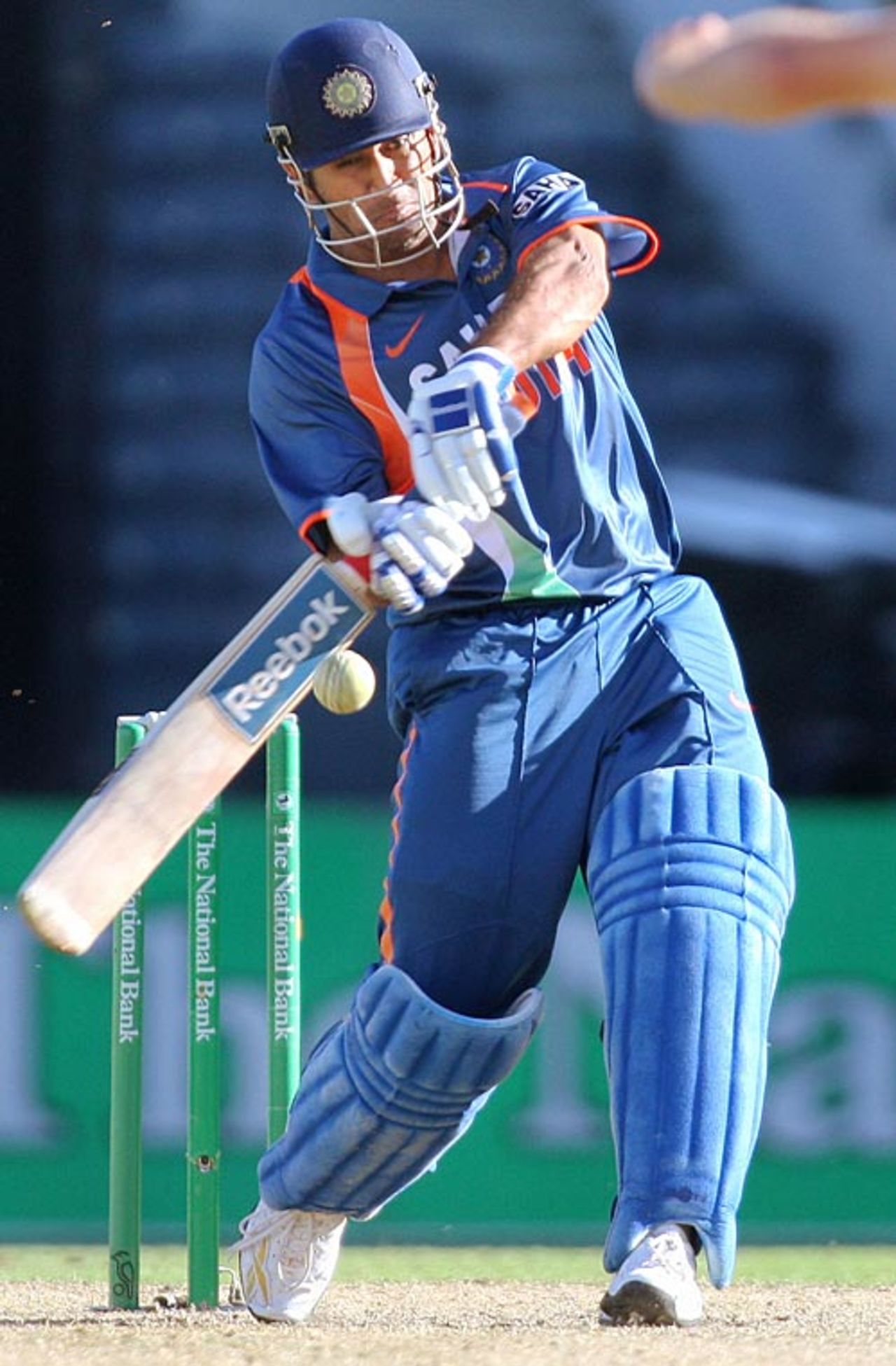 Mahendra Singh Dhoni on his way to a half-century, New Zealand v India, 3rd ODI, Christchurch, March 8, 2009
