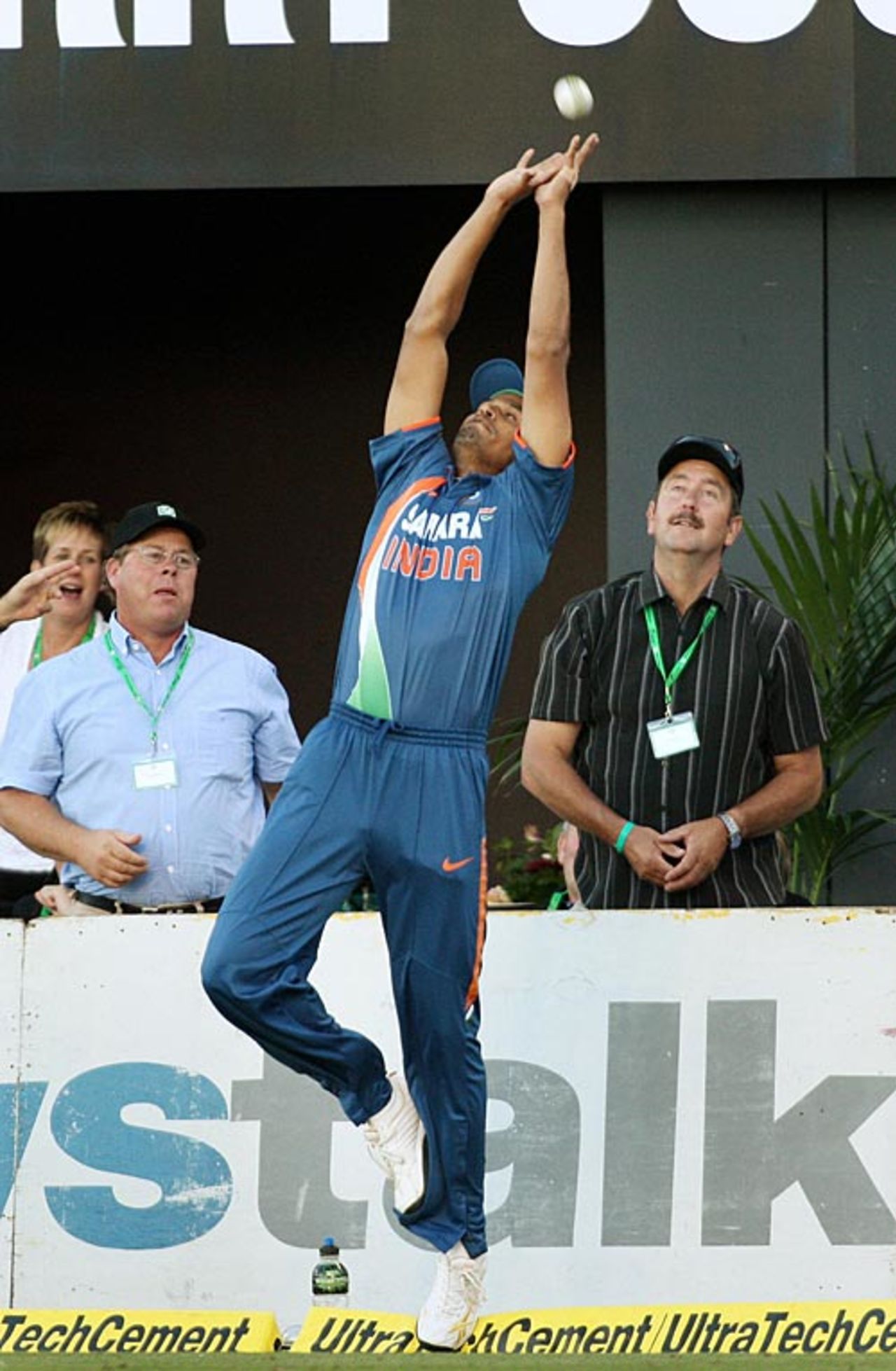 Yusuf Pathan leaps to take a catch, New Zealand v India, 3rd ODI, Christchurch, March 8, 2009