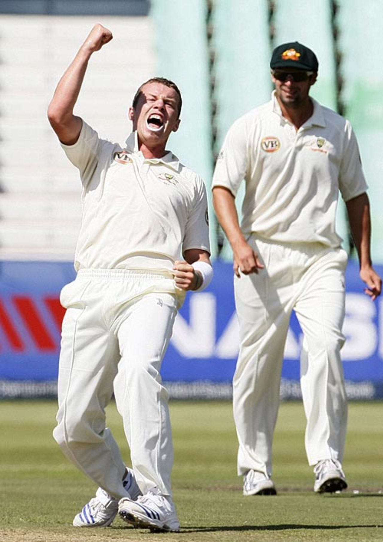 Peter Siddle was on target on the third morning, South Africa v Australia, 2nd Test, Durban, 3rd day, March 8, 2009