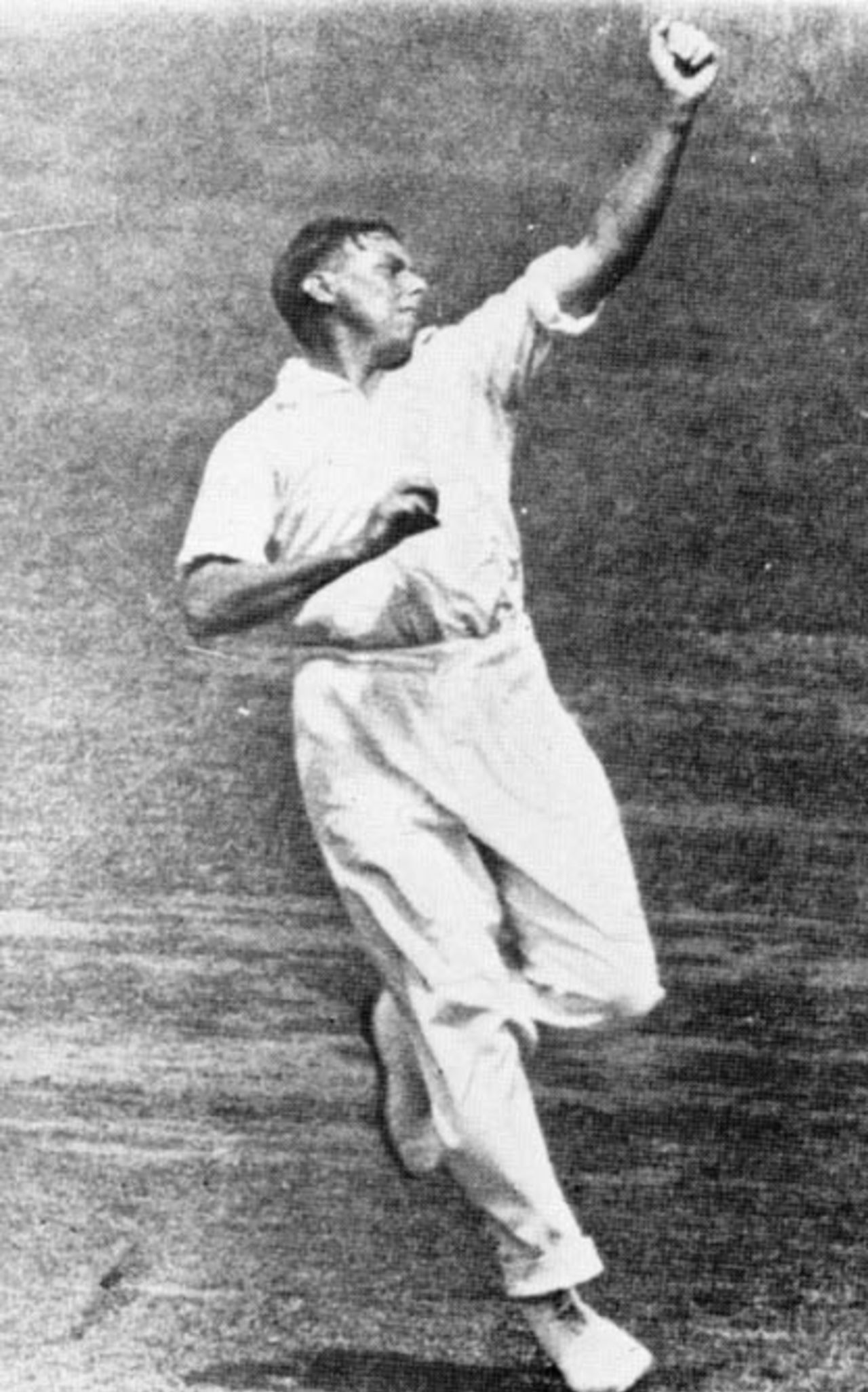 Maurice Tate in action