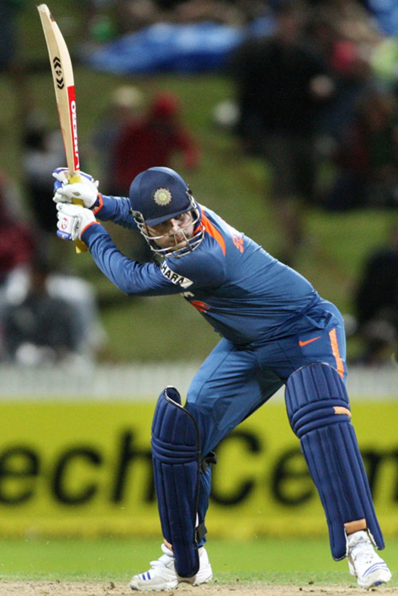 Virender Sehwag gets ready to launch into one, New Zealand v India, 4th ODI, Hamilton, March 11, 2009