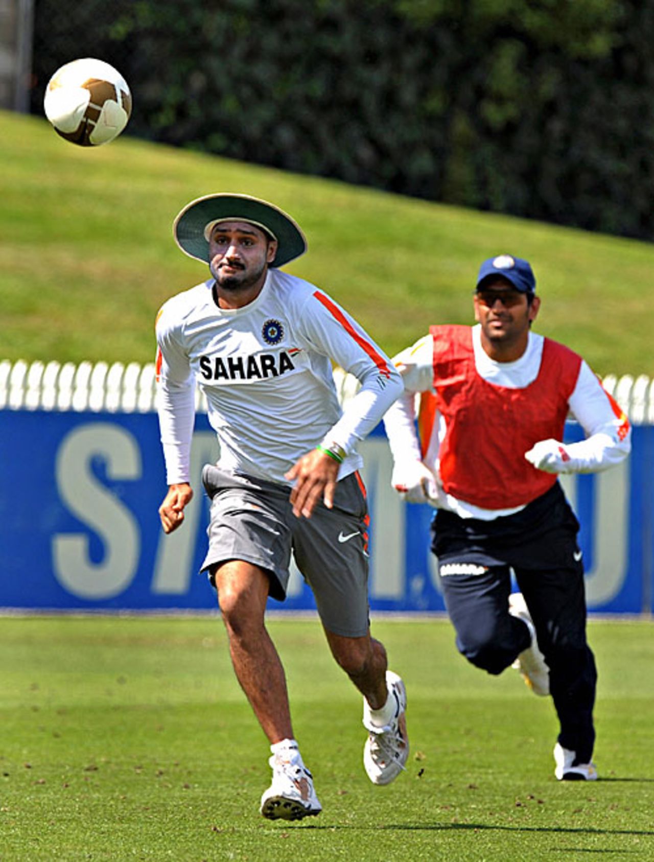 Harbhajan Singh and Mahendra Singh Dhoni play football, Hamilton, March 17, 2009