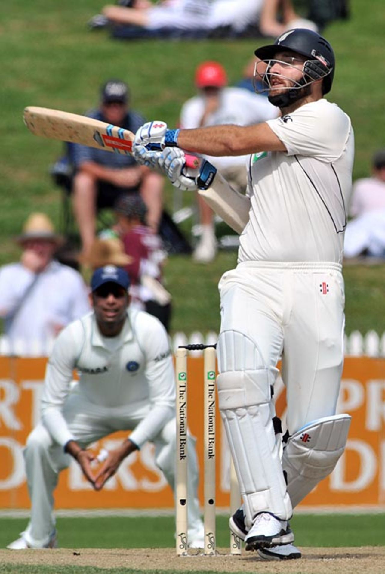 Daniel Vettori pulls, New Zealand v India, 1st Test, Hamilton, 1st day, March 18, 2009