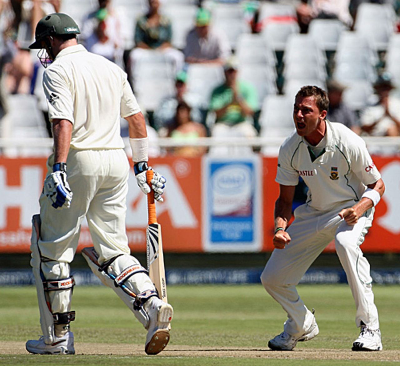 Dale Steyn gives Mike Hussey a cheery send-off, South Africa v Australia, 3rd Test, 1st day, Cape Town, March 19, 2009