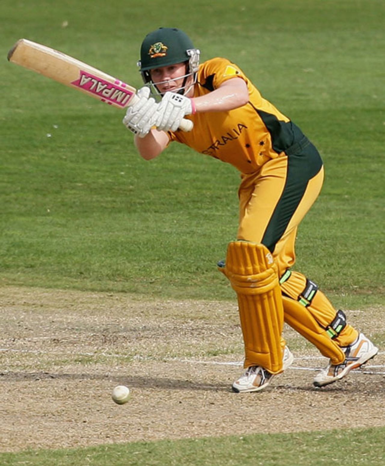 Alex Blackwell on-drives on her way to an unbeaten 38, Australia v England, women's World Cup, Super Six, North Sydney Oval, March 19, 2009