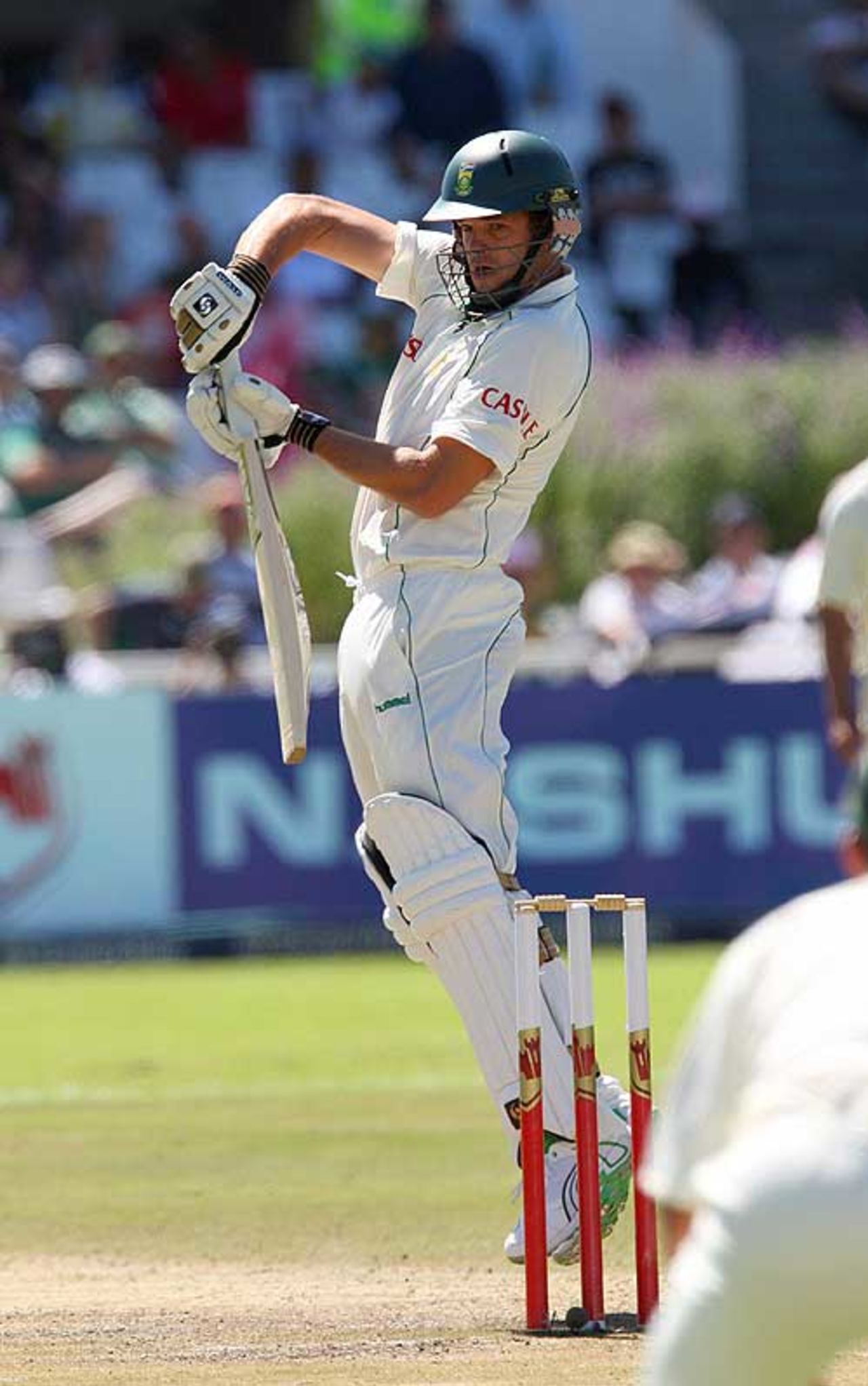 Albie Morkel steers a lifter down past the slips, South Africa v Australia, 3rd Test, 3rd day, Cape Town, March 21, 2009