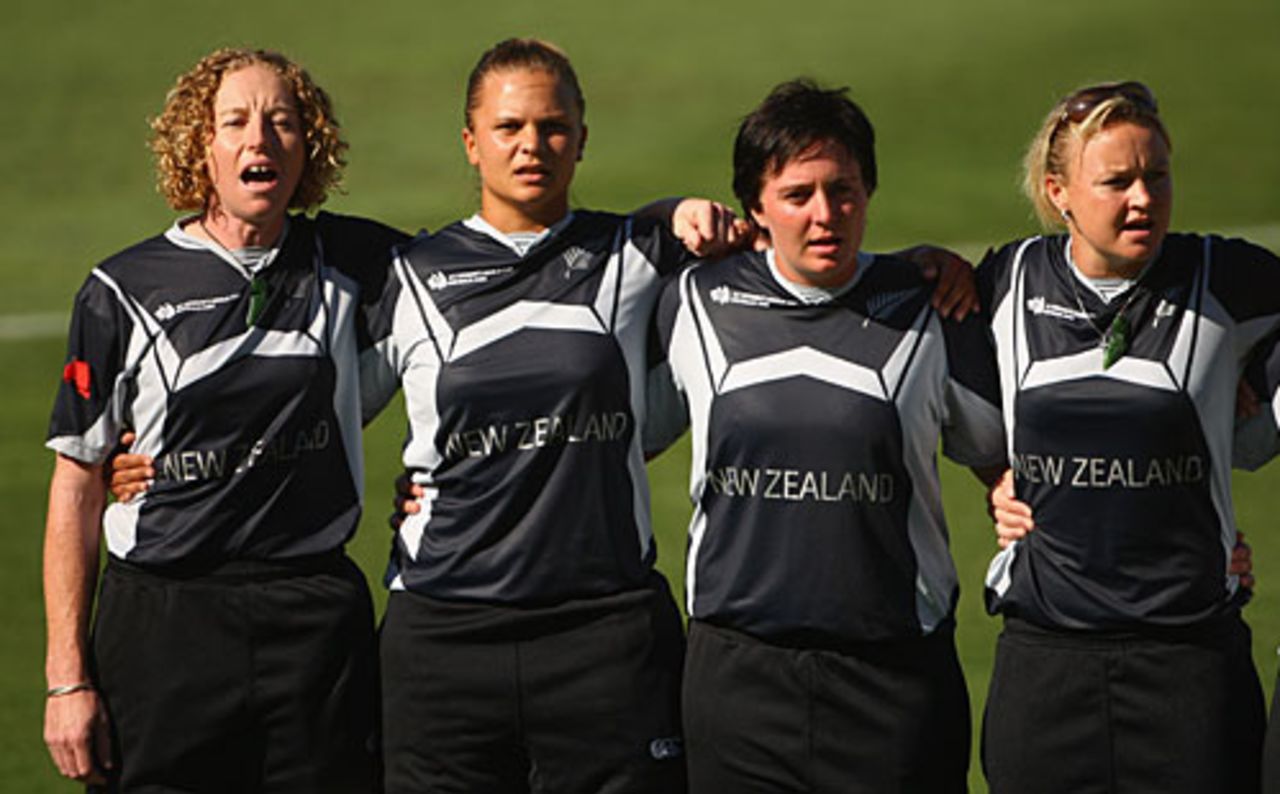 The New Zealand players sing their national anthem, England v New Zealand, women's World Cup final, Sydney, March 22, 2009