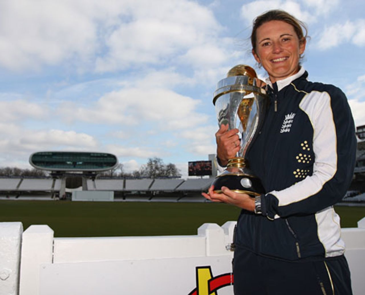 Charlotte Edwards poses with the World Cup, London, March 24, 2009