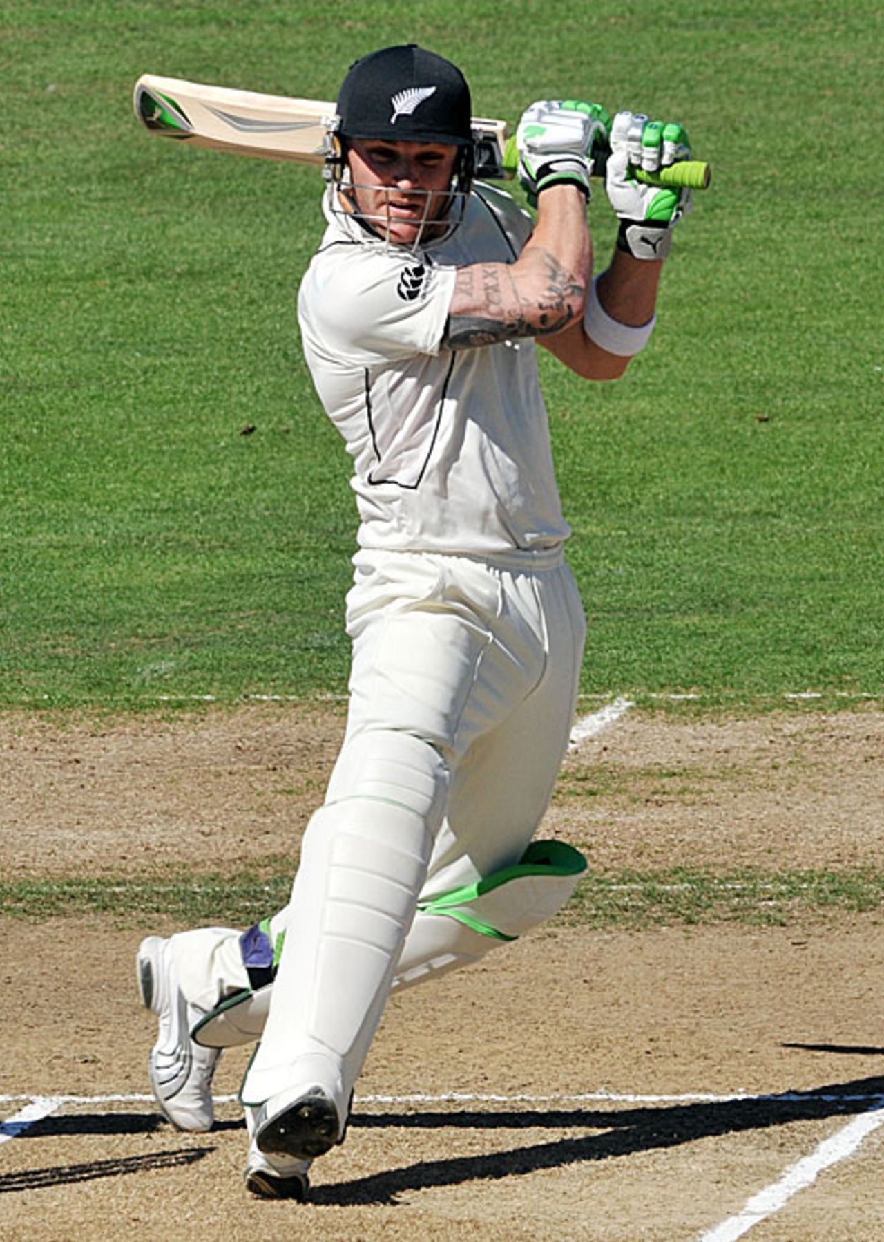 Brendon McCullum plays a stylish punch through the off side, New Zealand v India, 2nd Test, Napier, 2nd day, March 27, 2009