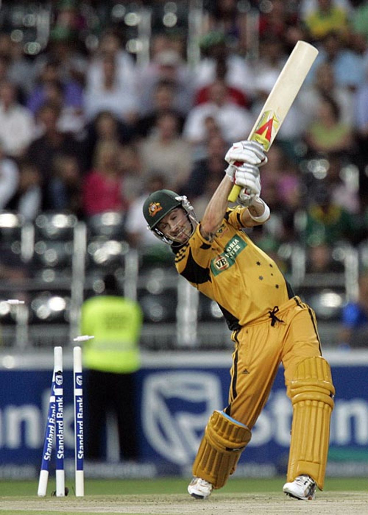 Michael Clarke is cleaned up by Wayne Parnell, South Africa v Australia, 1st Twenty20 international, Johannesburg, March 27, 2009